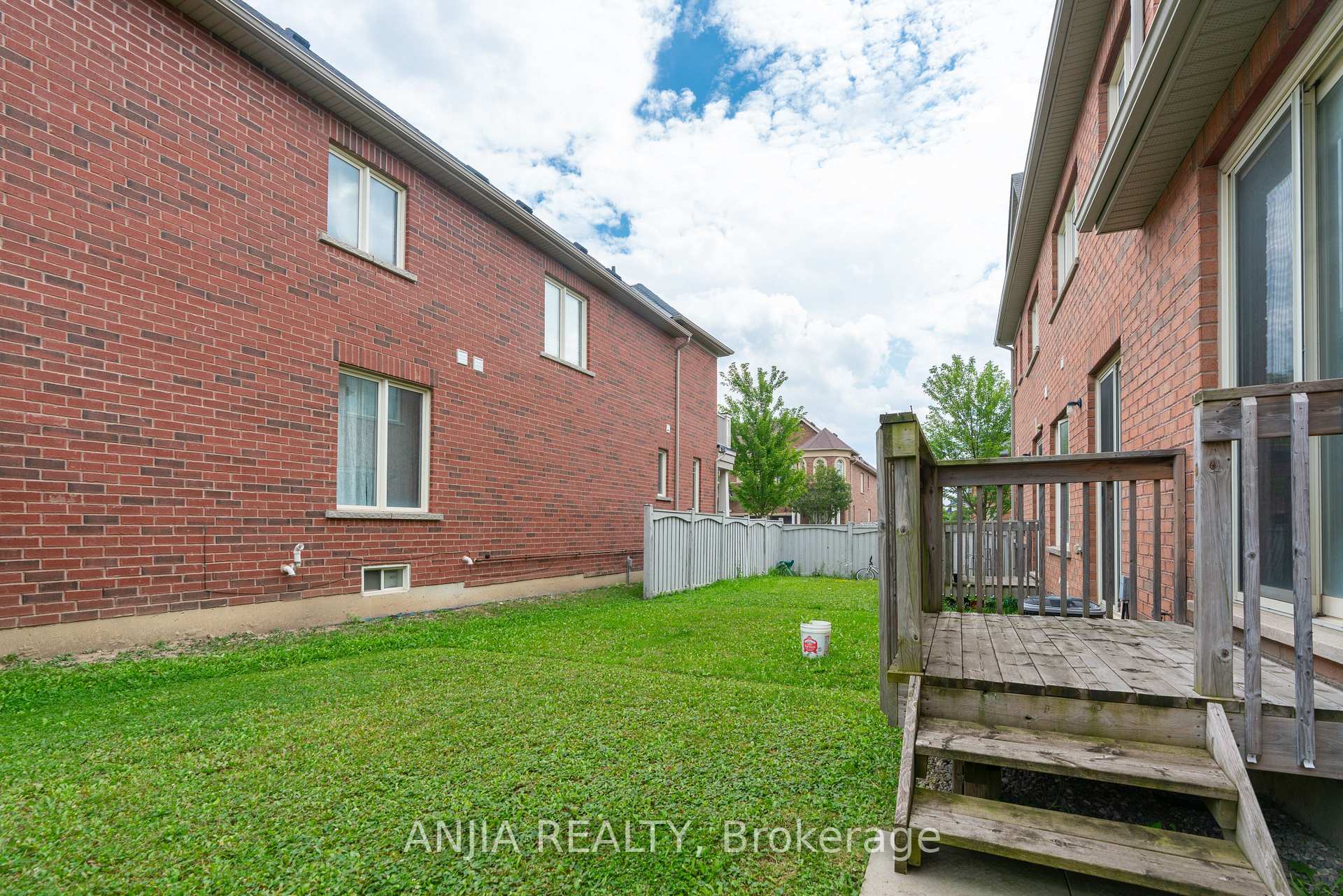 Photo 28 of 39 Percy Reesor Street, Markham, Berczy — HOMEH