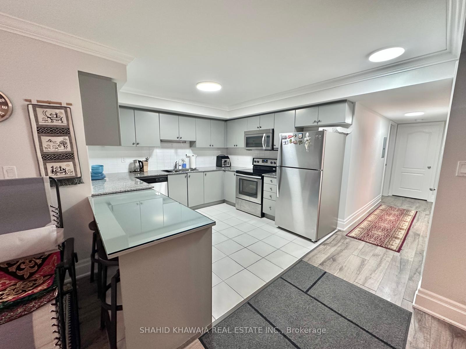 Photo 5 of Unit 723, 138 Widdicombe Hill Boulevard, Etobicoke, Willowridge-Martingrove-Richview — HOMEH