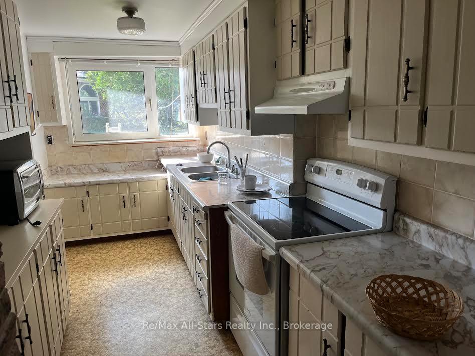 Photo 4 of 348 Telecom Road, Kawartha Lakes, Pontypool — HOMEH