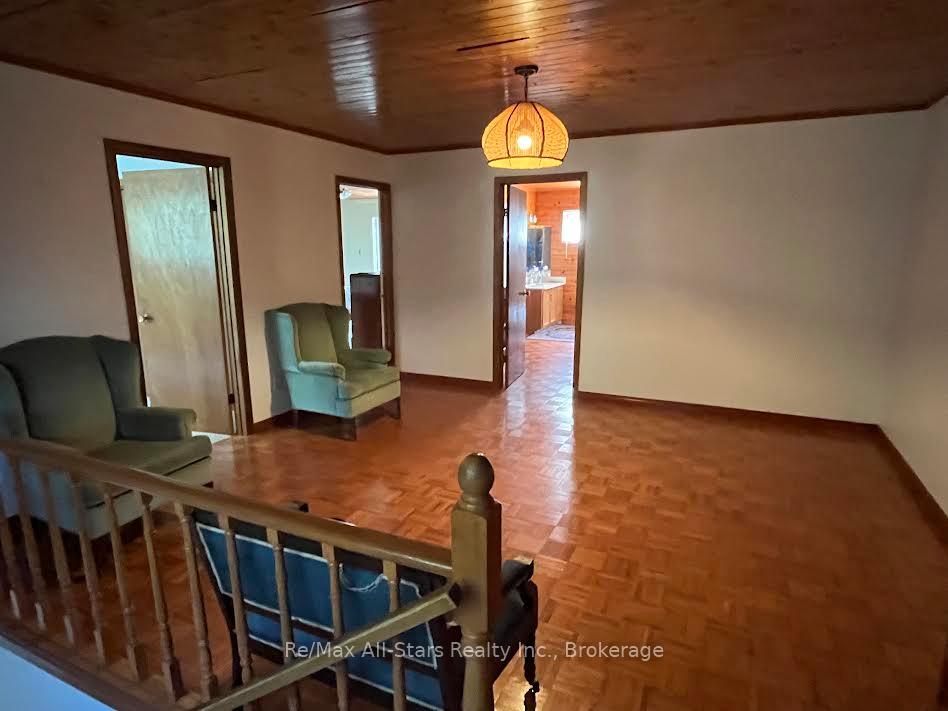 Photo 8 of 348 Telecom Road, Kawartha Lakes, Pontypool — HOMEH