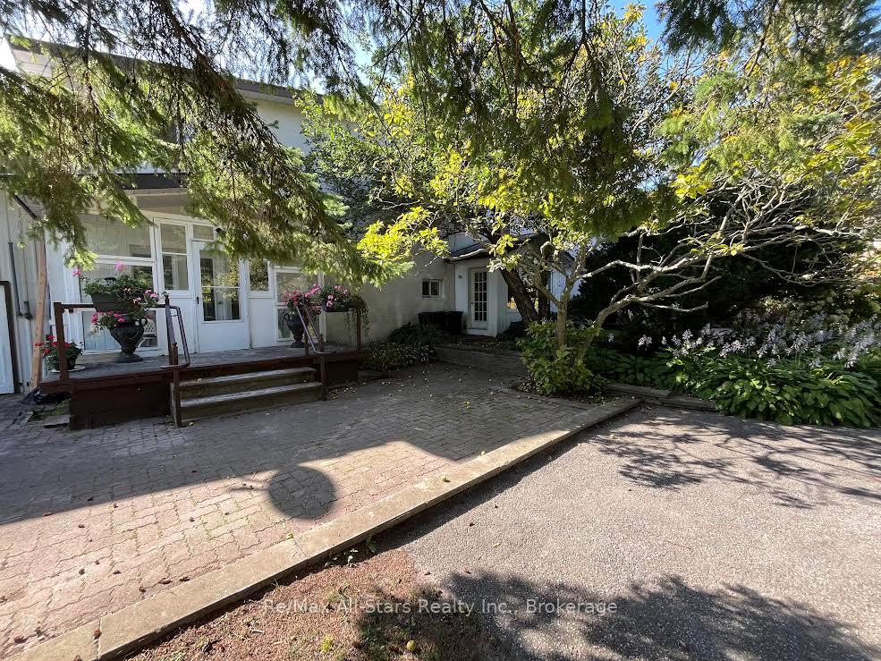 Photo 1 of 348 Telecom Road, Kawartha Lakes, Pontypool — HOMEH