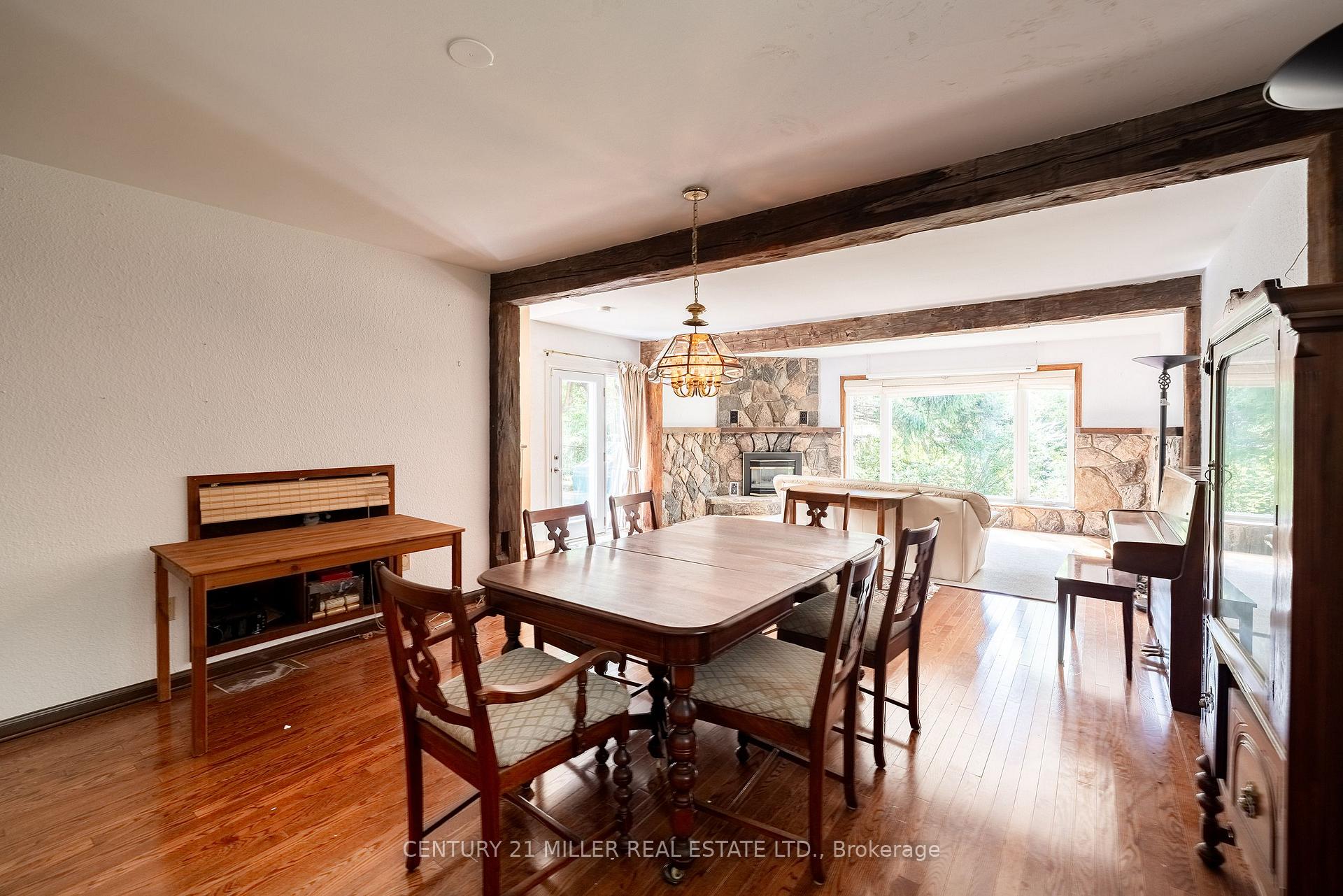 Photo 8 of 1242 Donlea Crescent, Oakville, Morrison — HOMEH