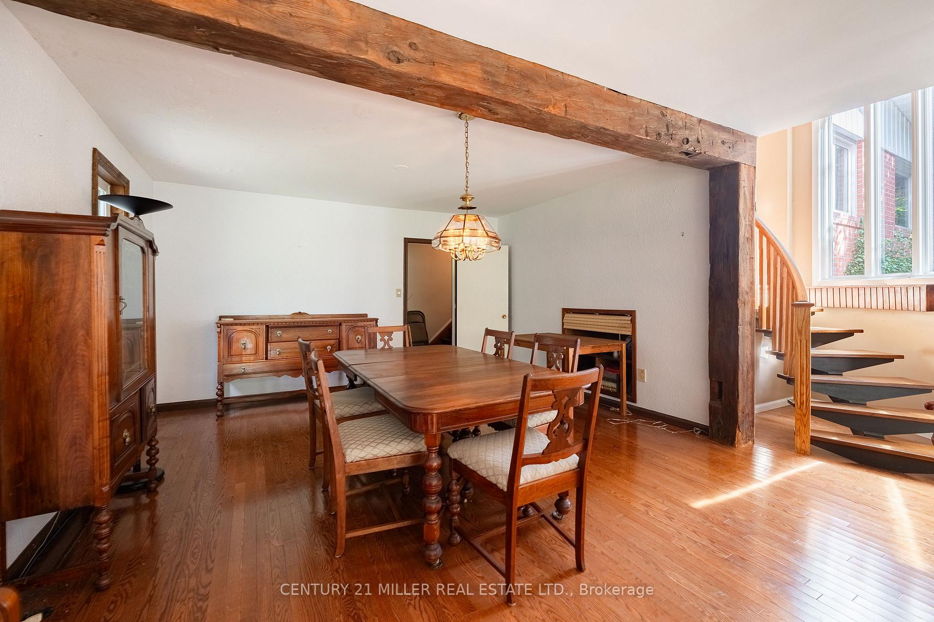 Photo 9 of 1242 Donlea Crescent, Oakville, Morrison — HOMEH