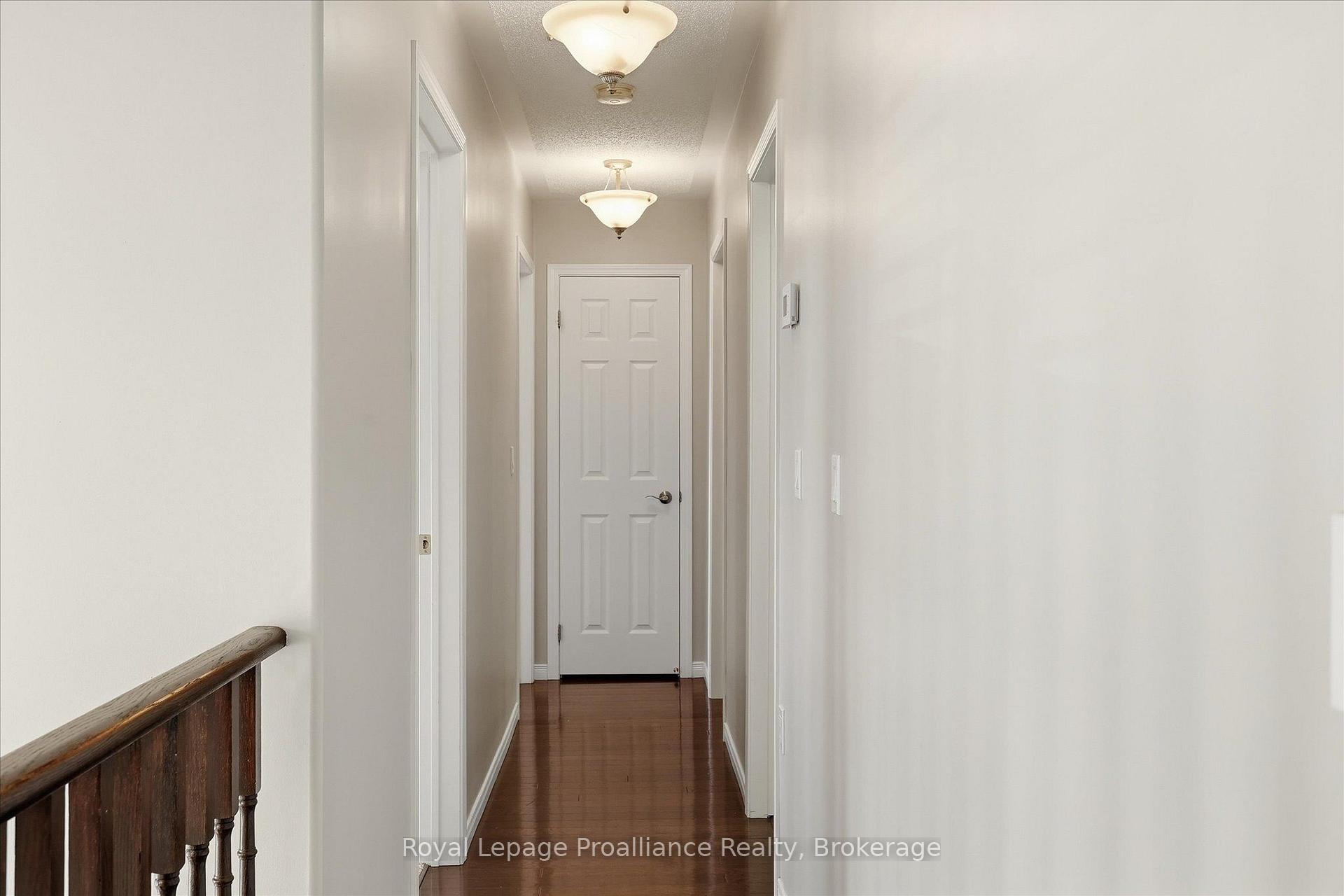 Photo 22 of 82 Parcells Crescent, Peterborough, Otonabee Ward 1 — HOMEH