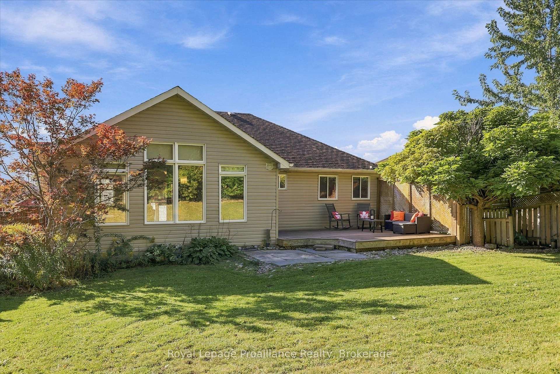 Photo 46 of 82 Parcells Crescent, Peterborough, Otonabee Ward 1 — HOMEH