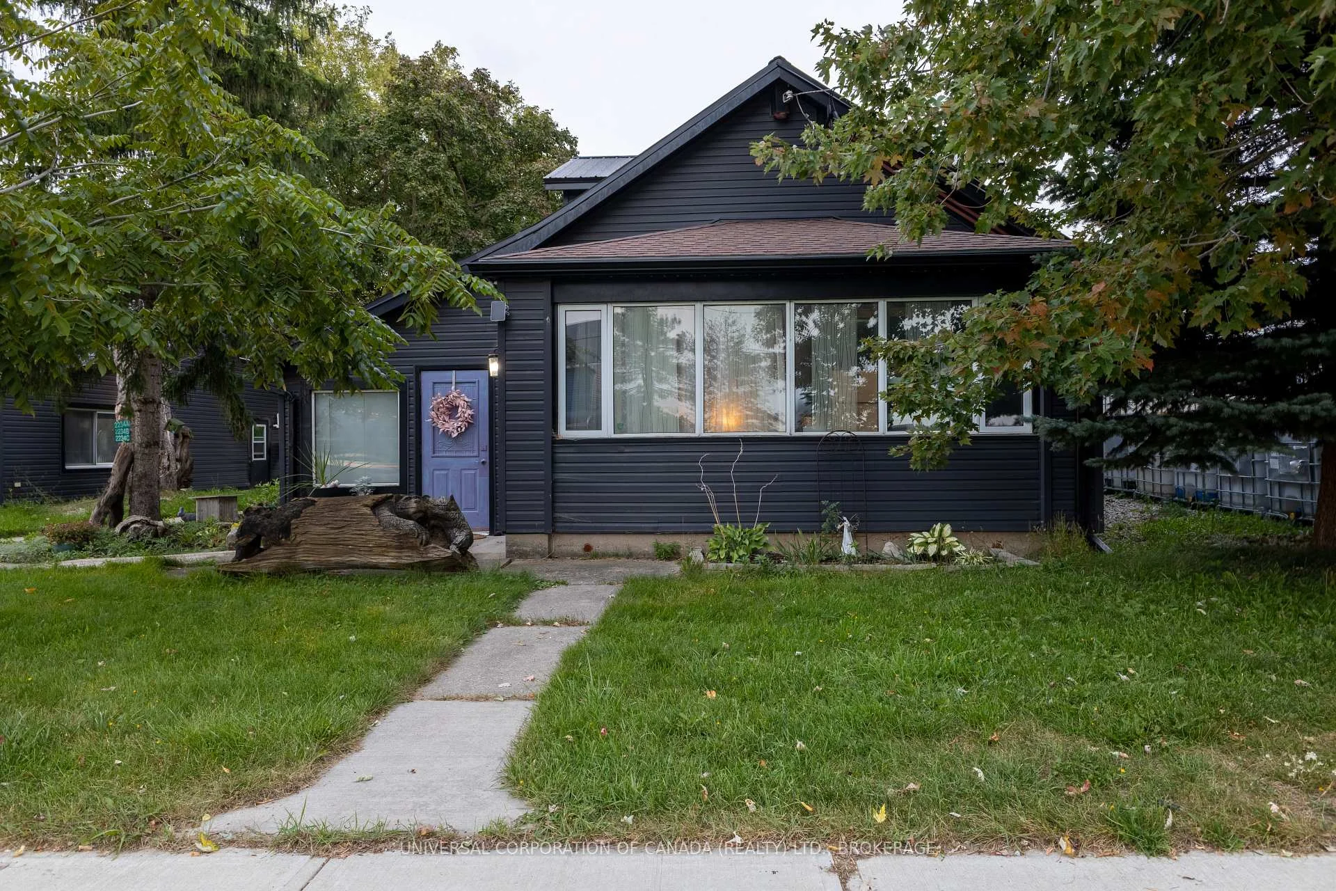 Photo 10 of 100 Huron Road, Perth East, Shakespeare — HOMEH