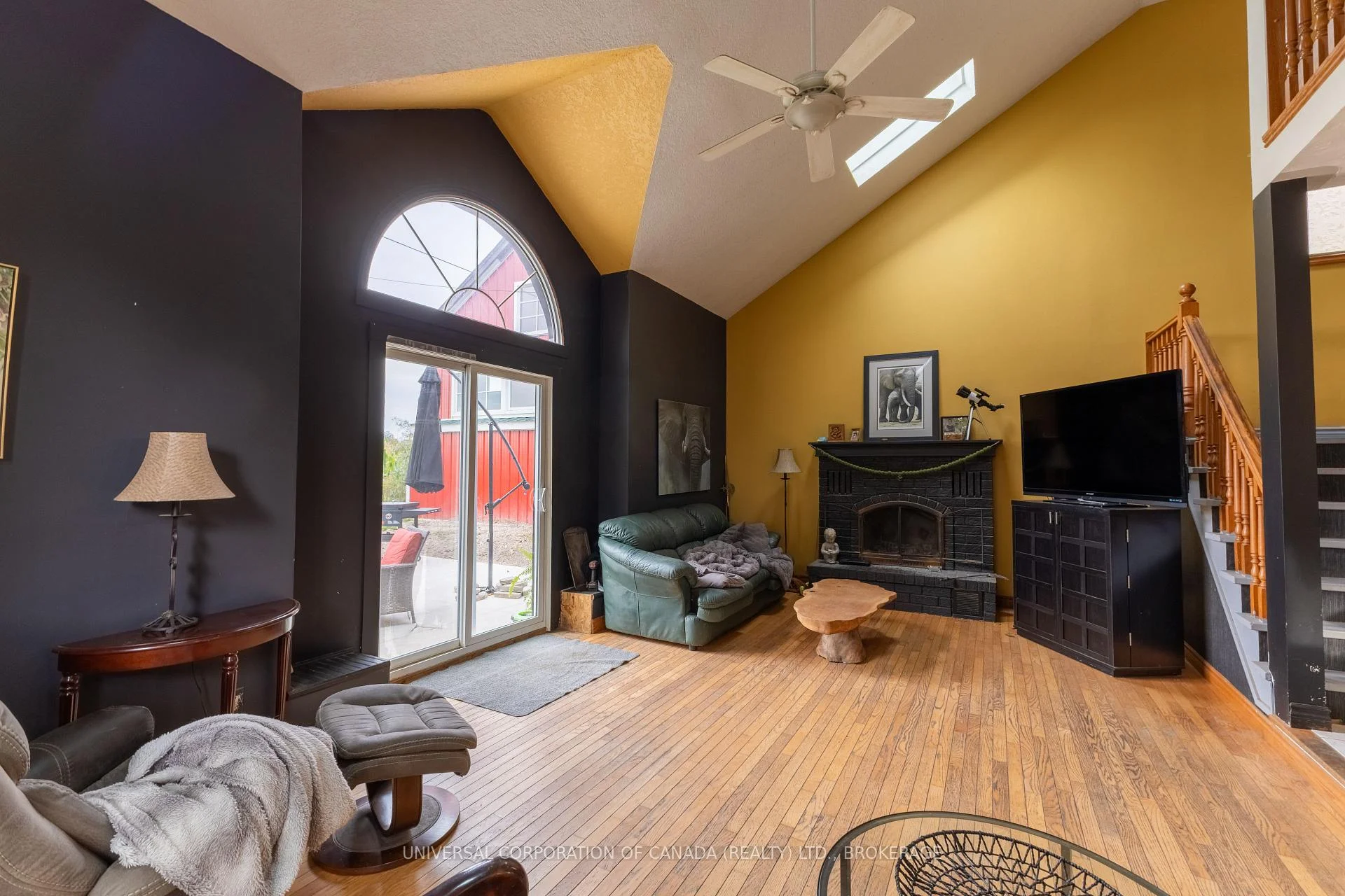 Photo 53 of 100 Huron Road, Perth East, Shakespeare — HOMEH