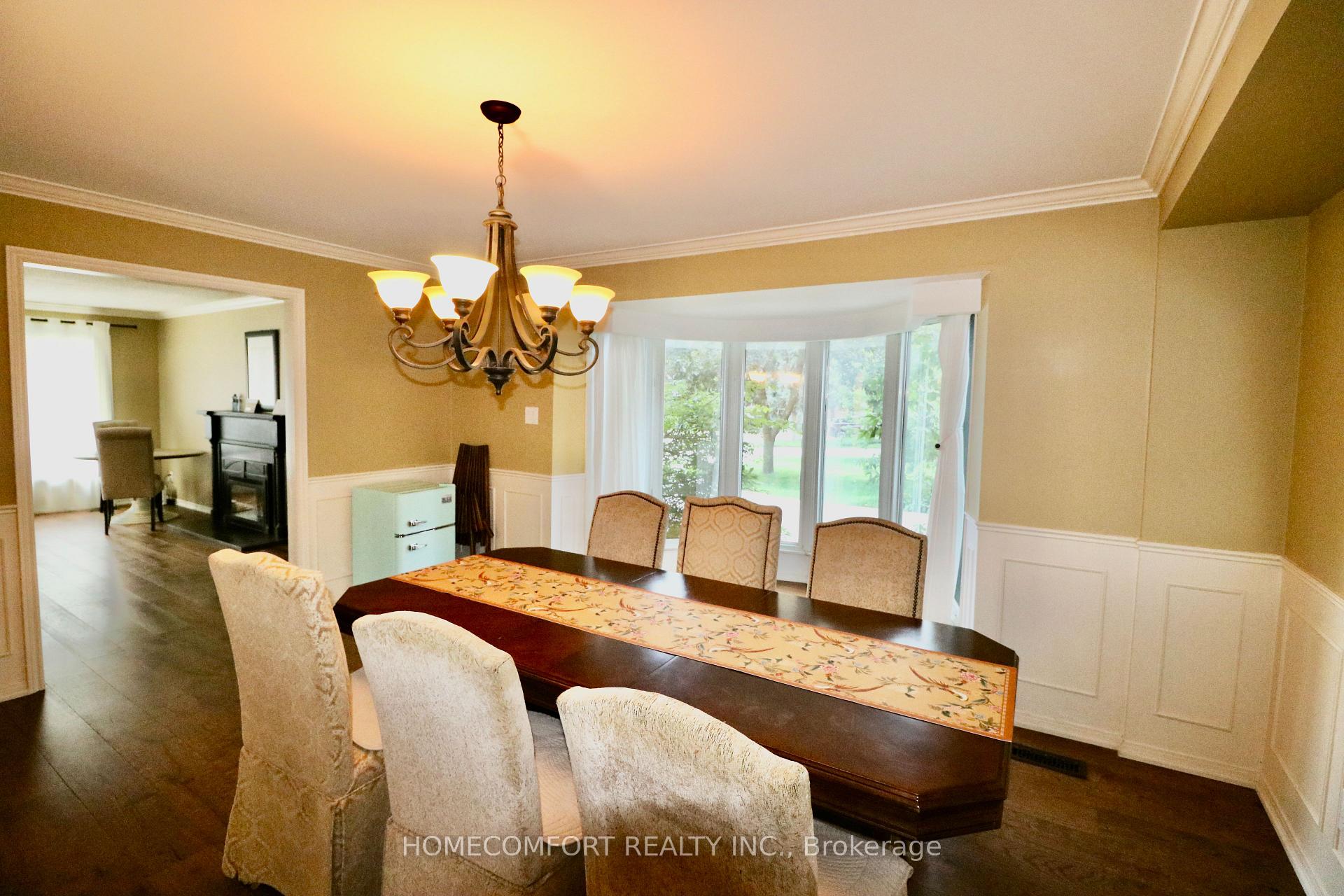 Photo 6 of 12 Banbury Court, Aurora, Aurora Highlands — HOMEH