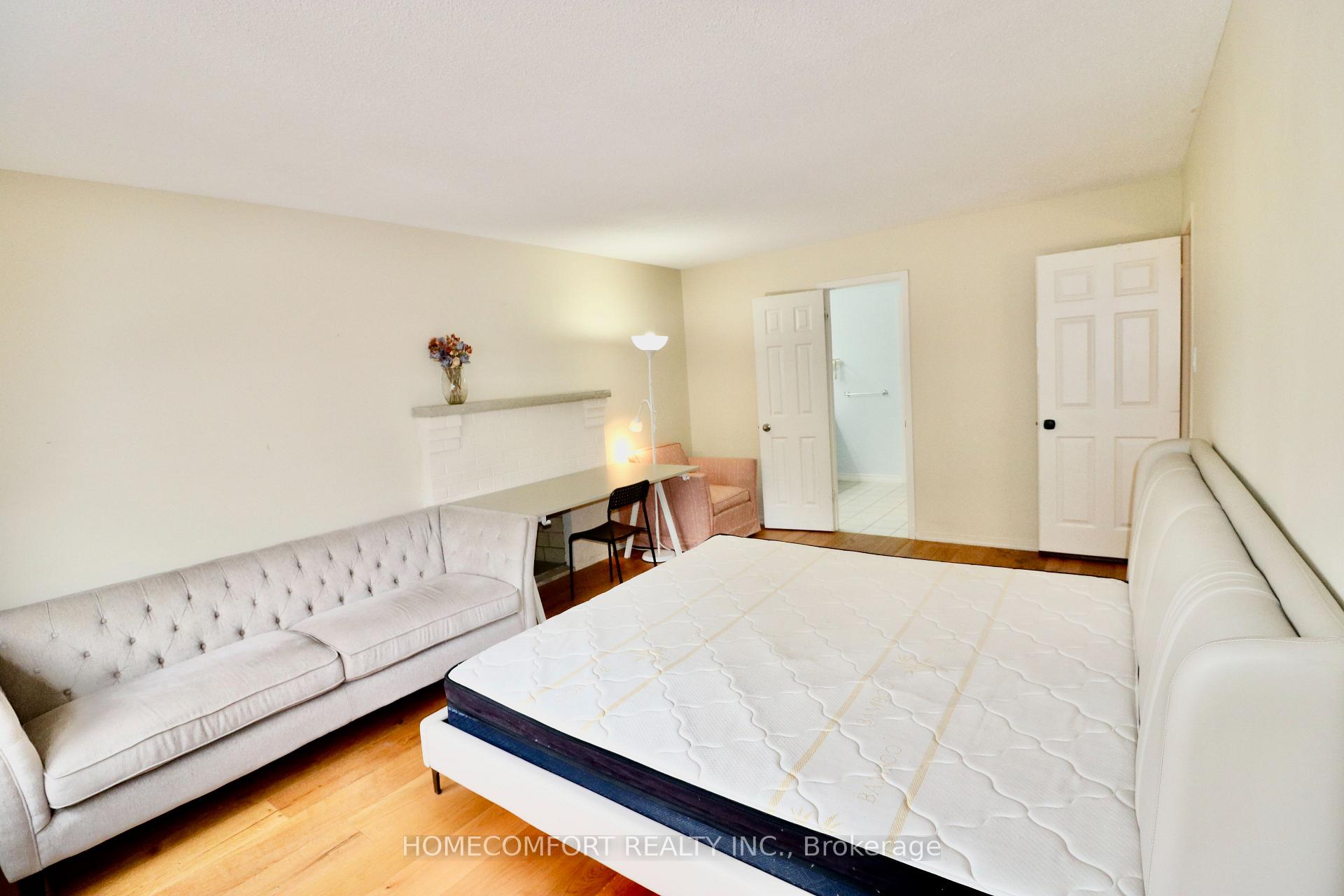 Photo 23 of 12 Banbury Court, Aurora, Aurora Highlands — HOMEH