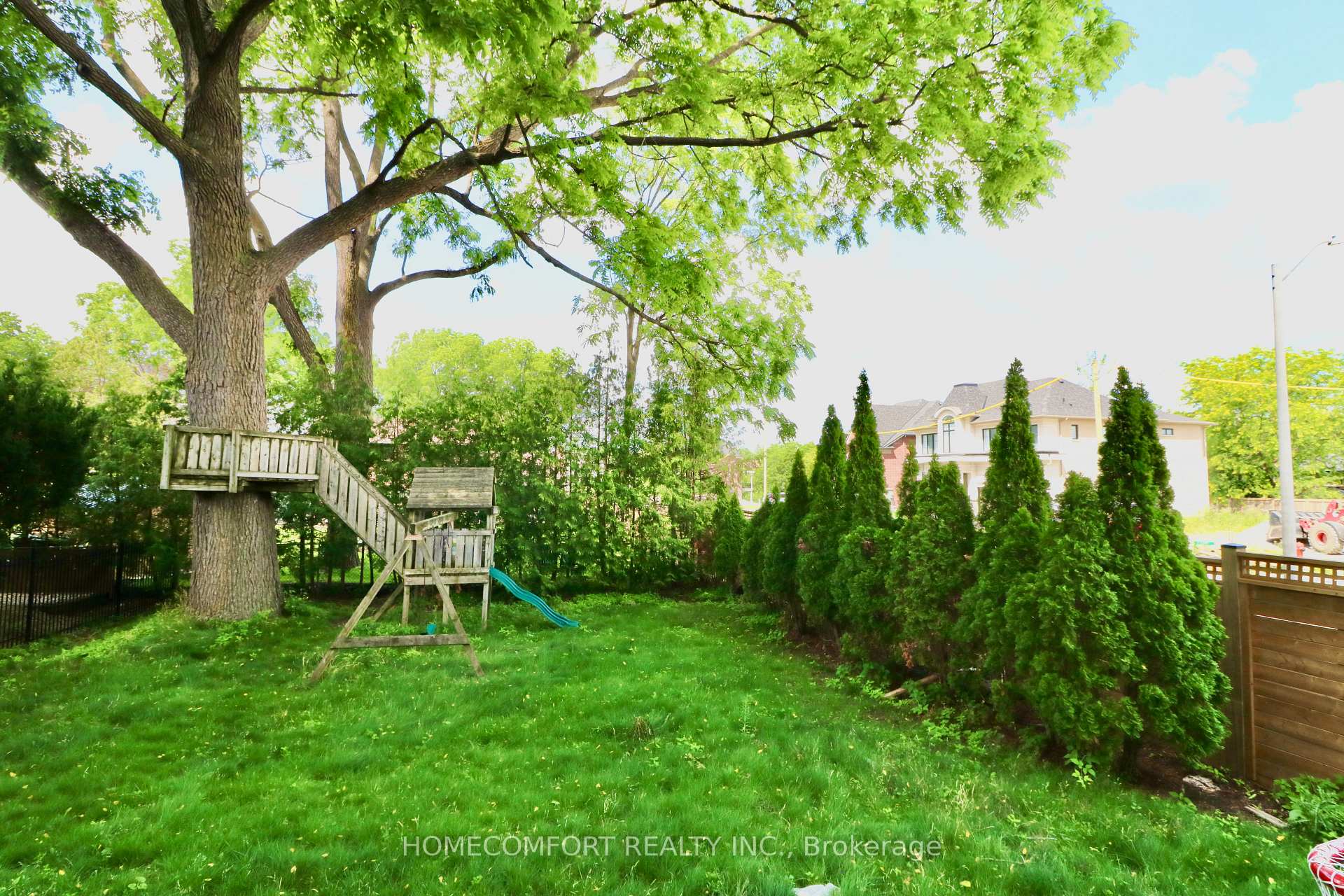 Photo 44 of 12 Banbury Court, Aurora, Aurora Highlands — HOMEH