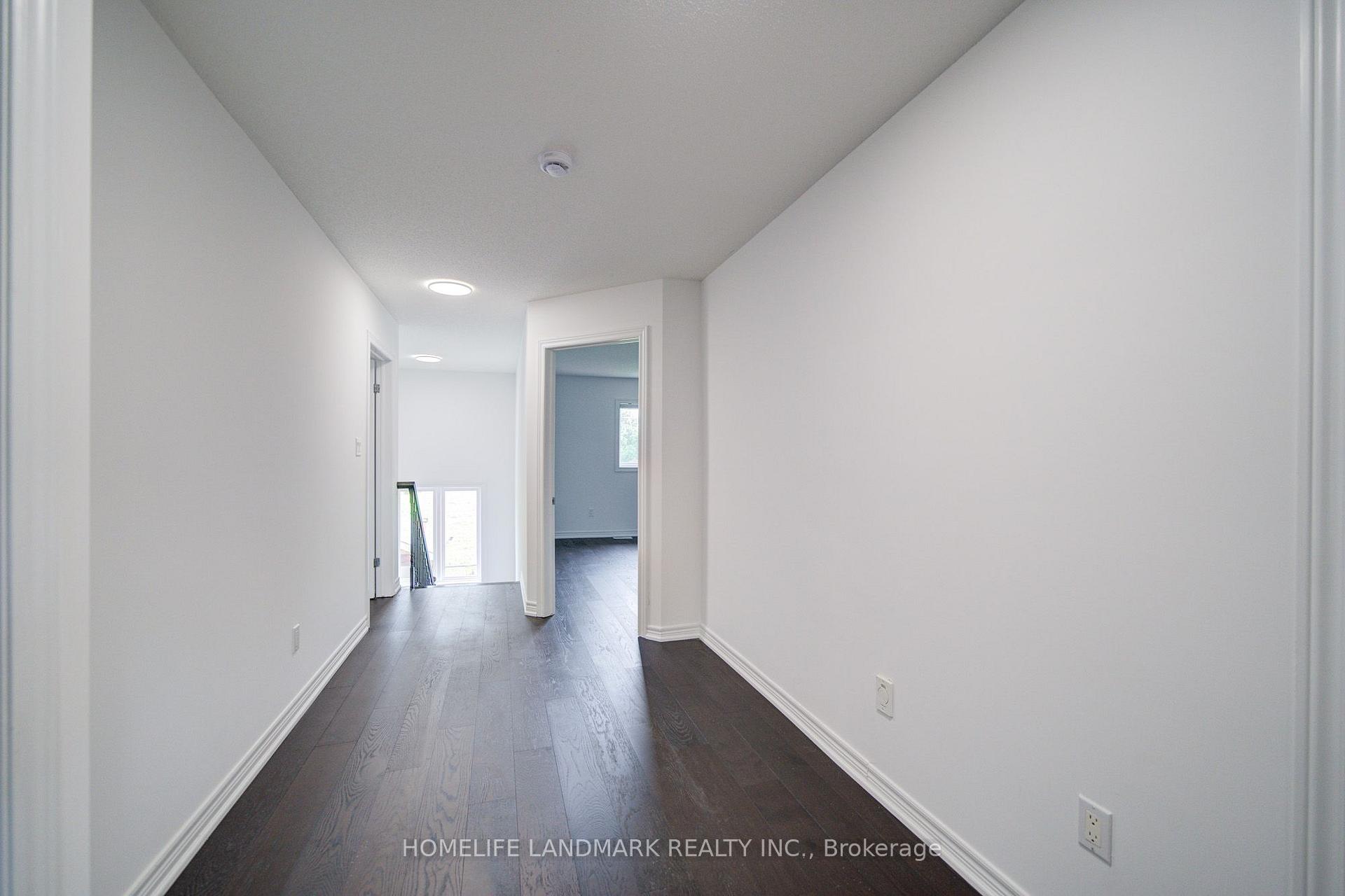 Photo 17 of 202 Fair Street, Hamilton, Meadowlands — HOMEH