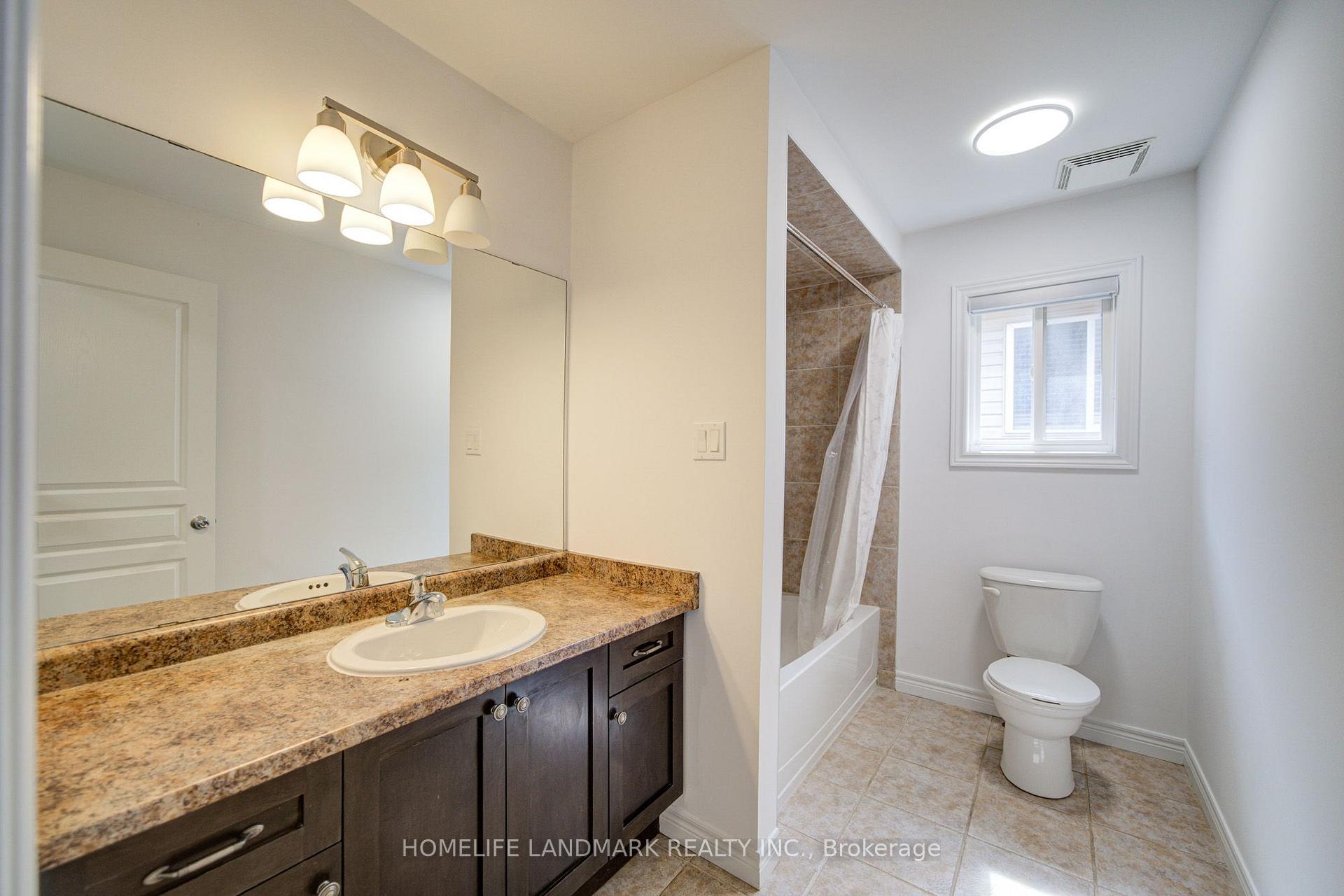 Photo 18 of 202 Fair Street, Hamilton, Meadowlands — HOMEH