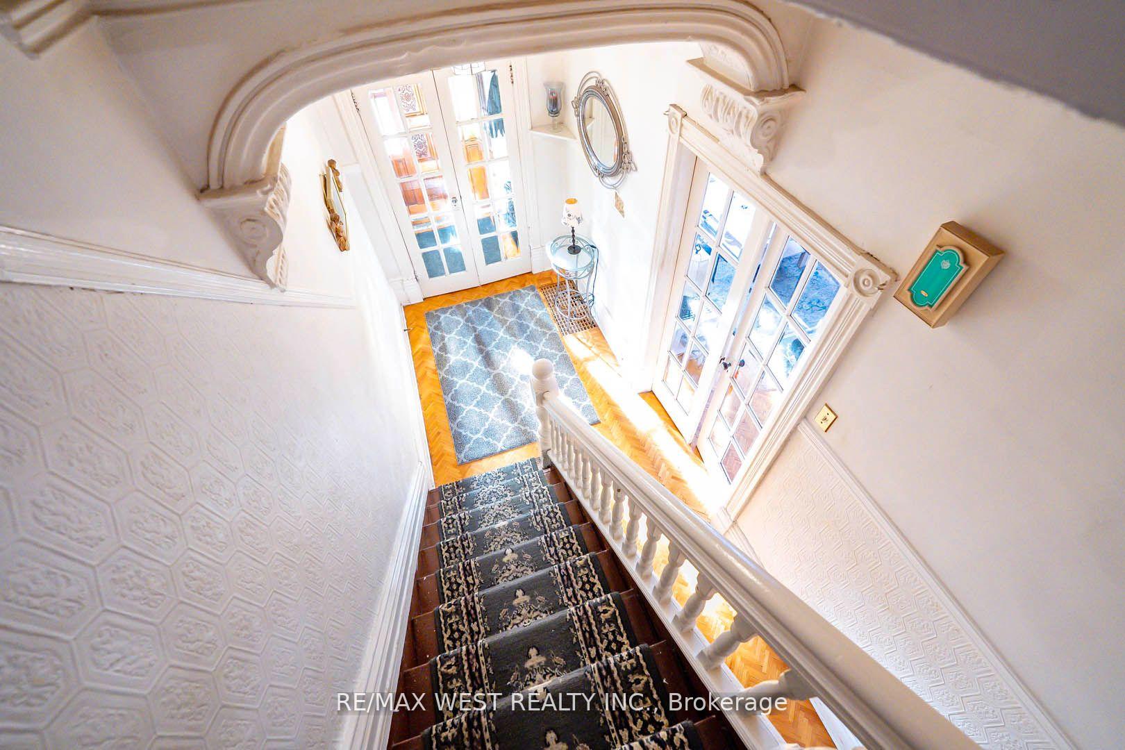 Photo 13 of 217 Gladstone Avenue, Toronto, Little Portugal — HOMEH