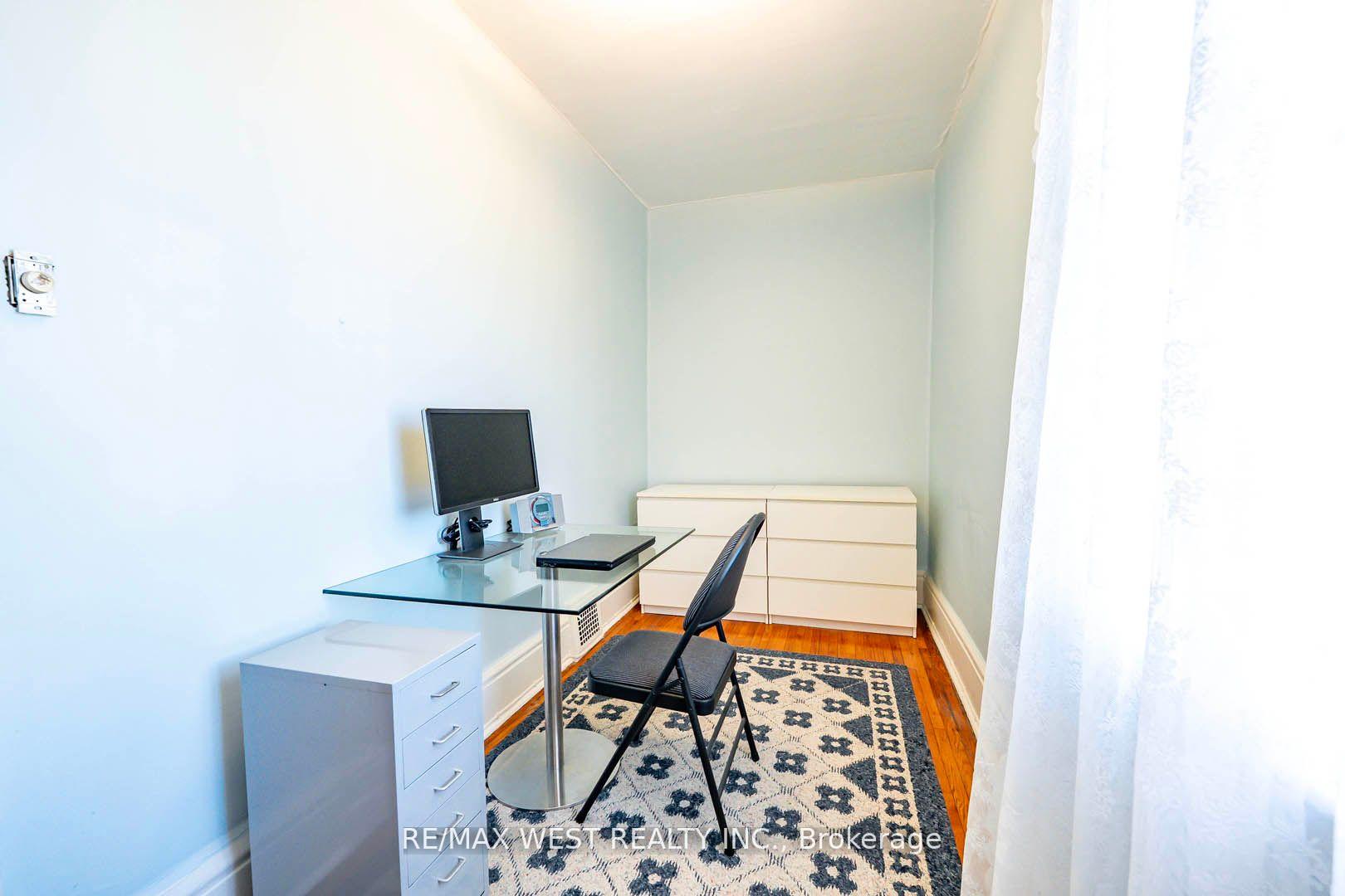 Photo 23 of 217 Gladstone Avenue, Toronto, Little Portugal — HOMEH