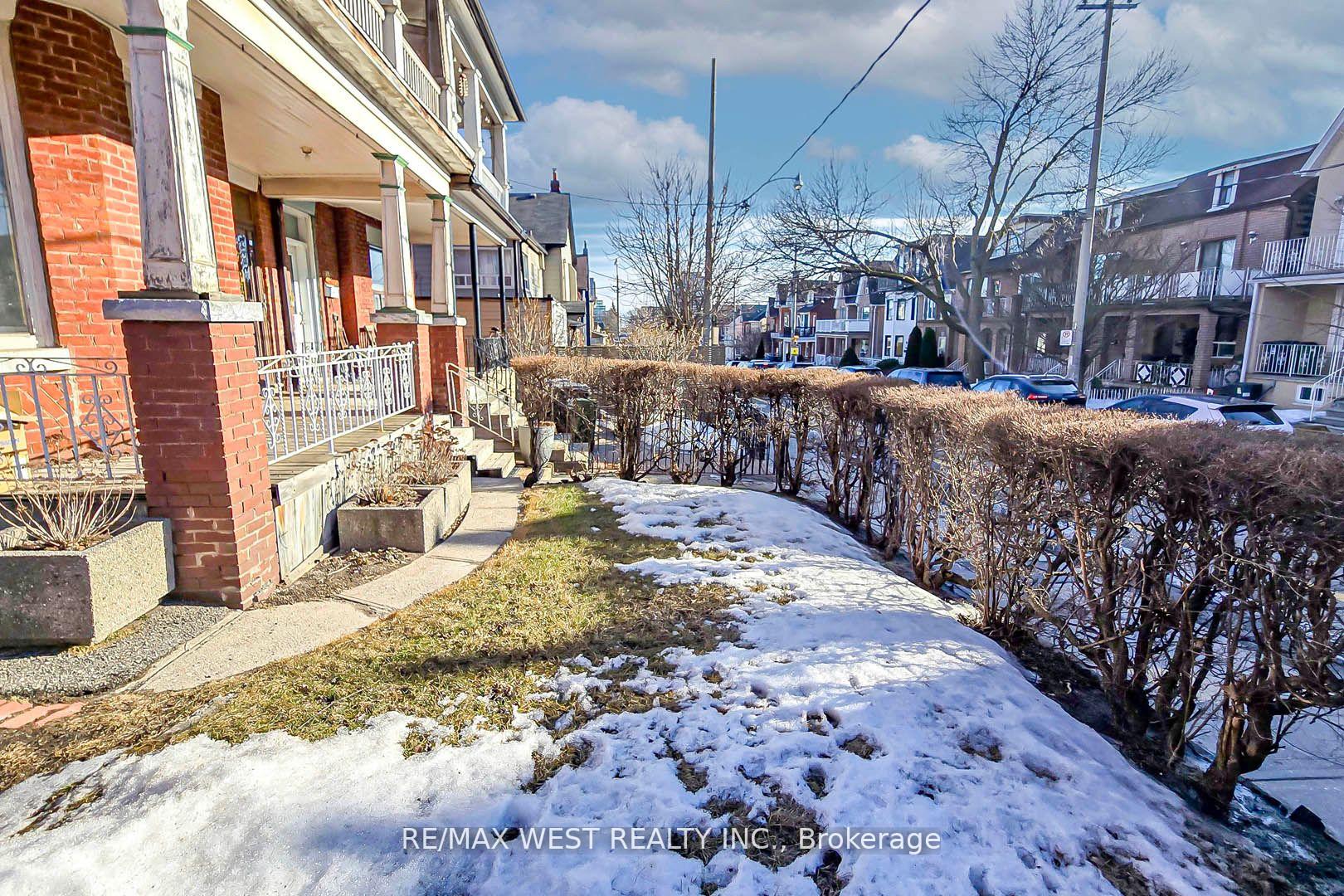 Photo 32 of 217 Gladstone Avenue, Toronto, Little Portugal — HOMEH