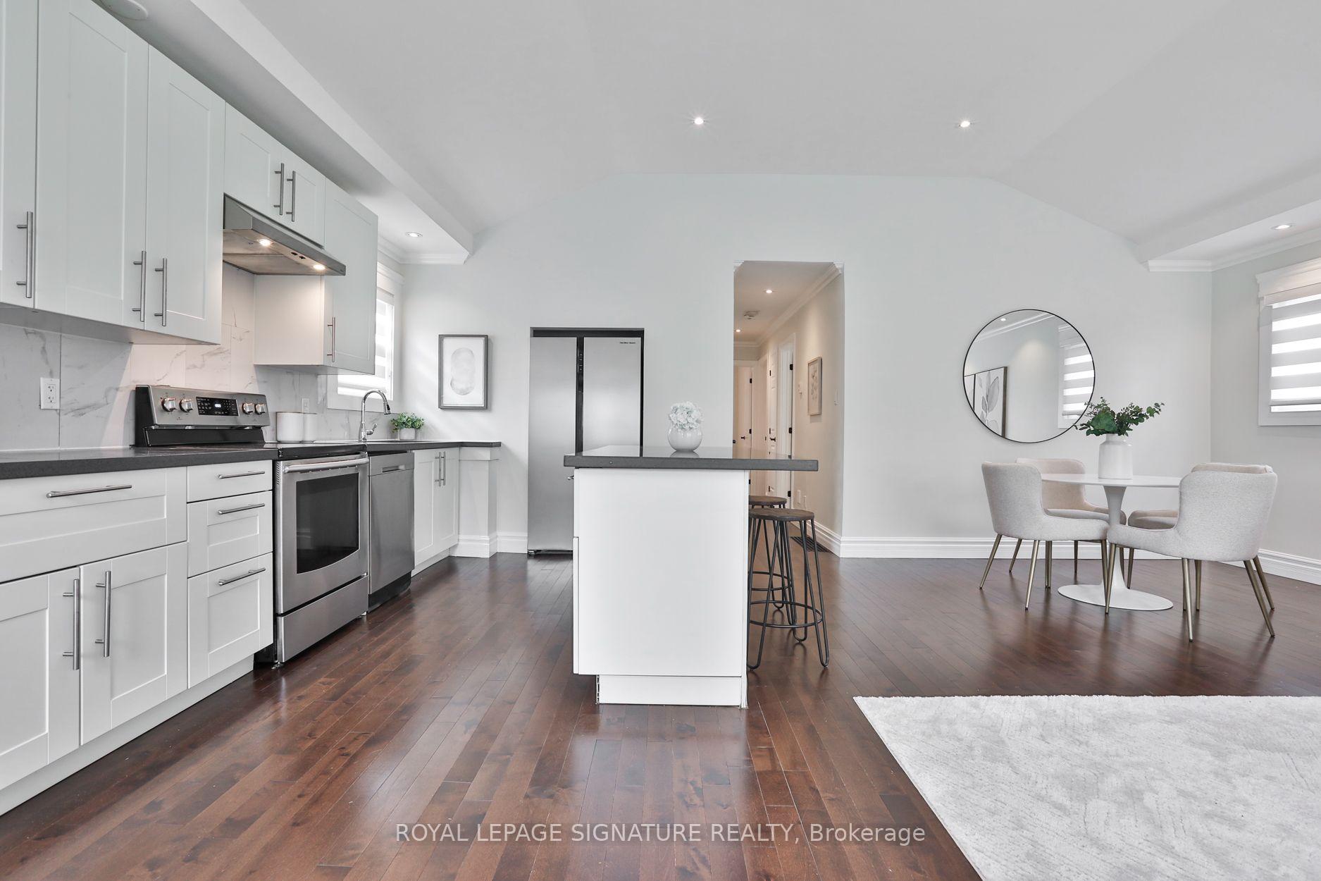 Photo 13 of 17 Flora Drive, Scarborough, Dorset Park — HOMEH