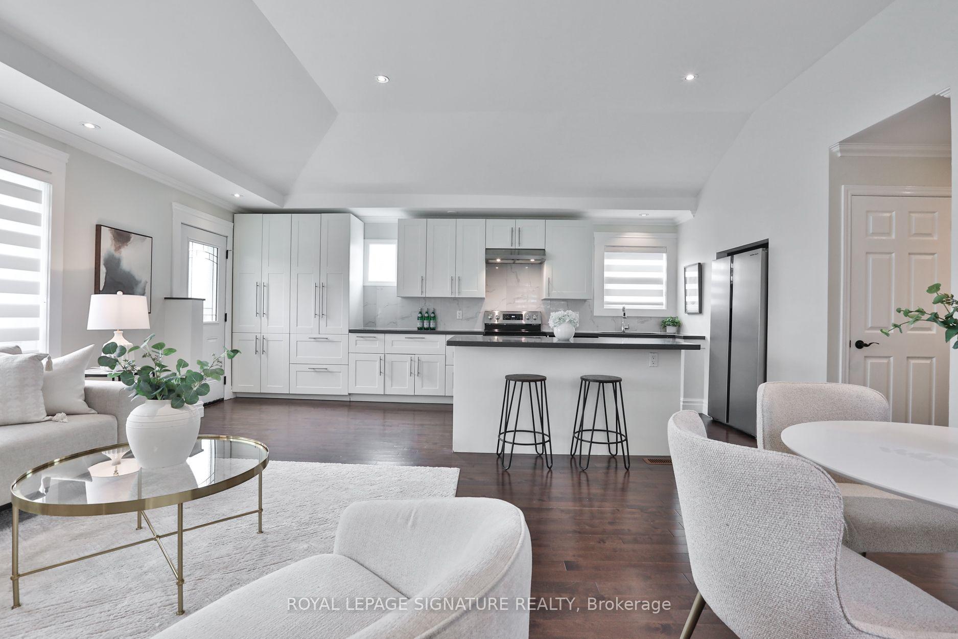 Photo 1 of 17 Flora Drive, Scarborough, Dorset Park — HOMEH
