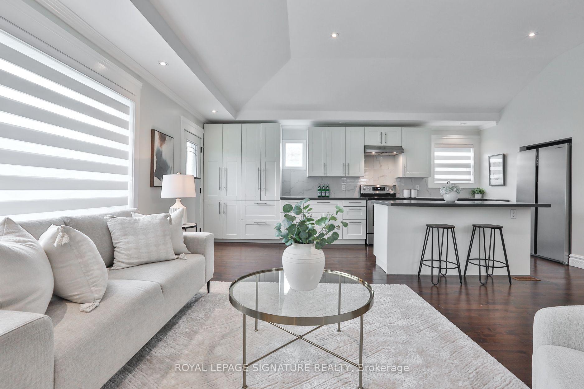 Photo 4 of 17 Flora Drive, Scarborough, Dorset Park — HOMEH