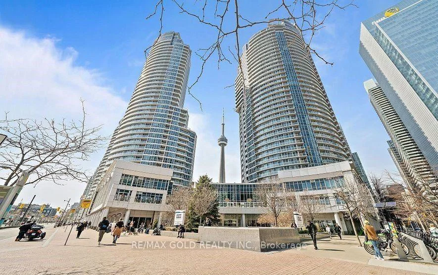 Photo 2 of Unit 2613, 8 York Street, Toronto, Waterfront Communities — HOMEH