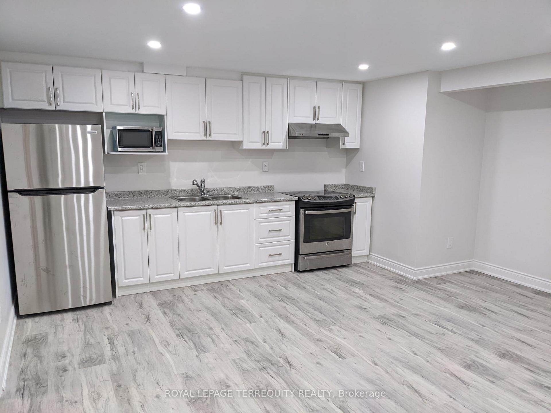 Photo 1 of 11 Stedford Crescent, Brampton, Northwest Brampton — HOMEH