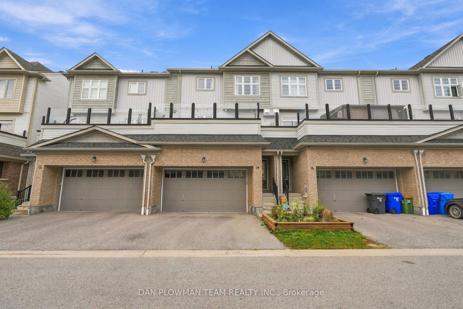 Photo 1 of 14 Cornerside Way, Whitby, Brooklin — HOMEH