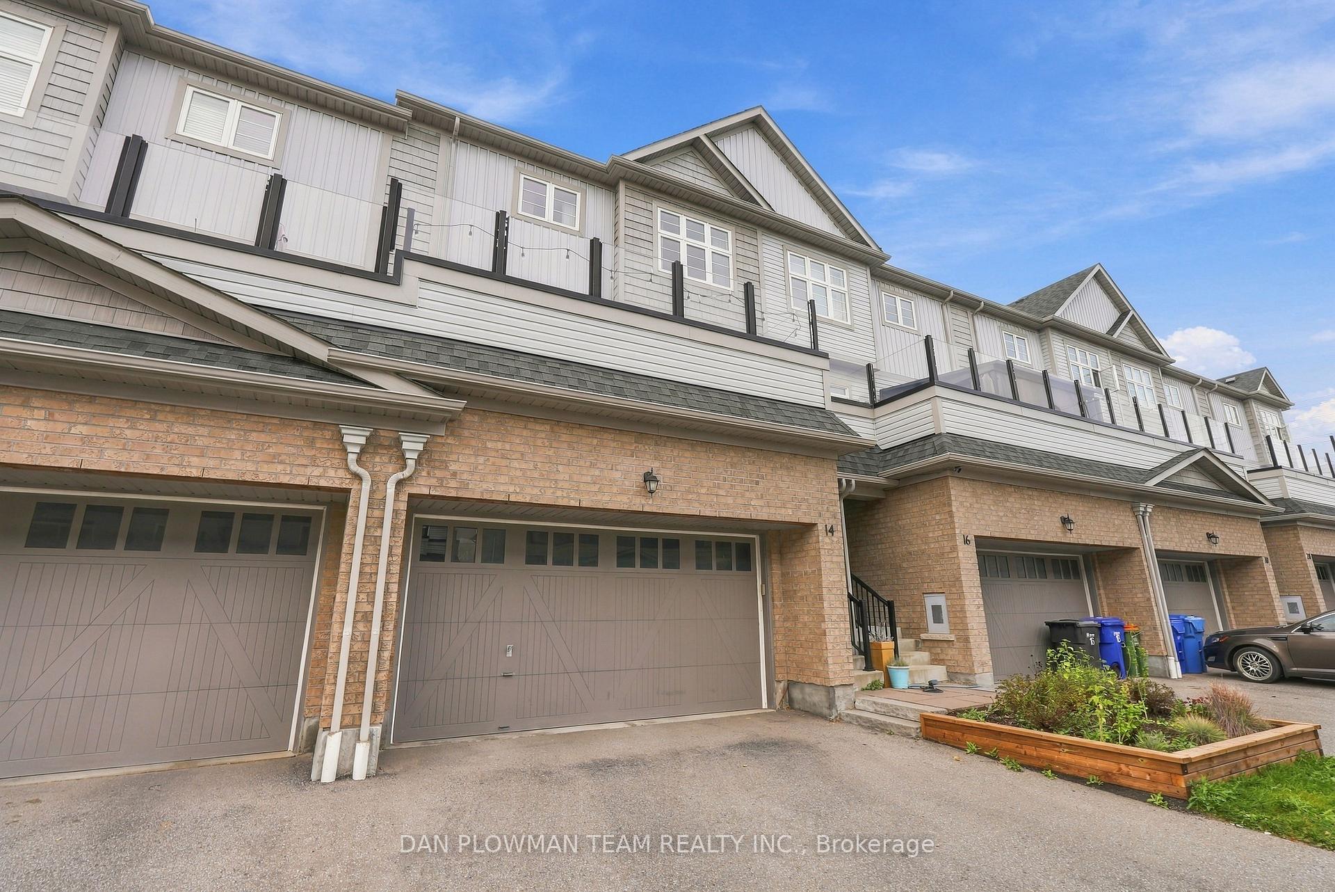Photo 44 of 14 Cornerside Way, Whitby, Brooklin — HOMEH