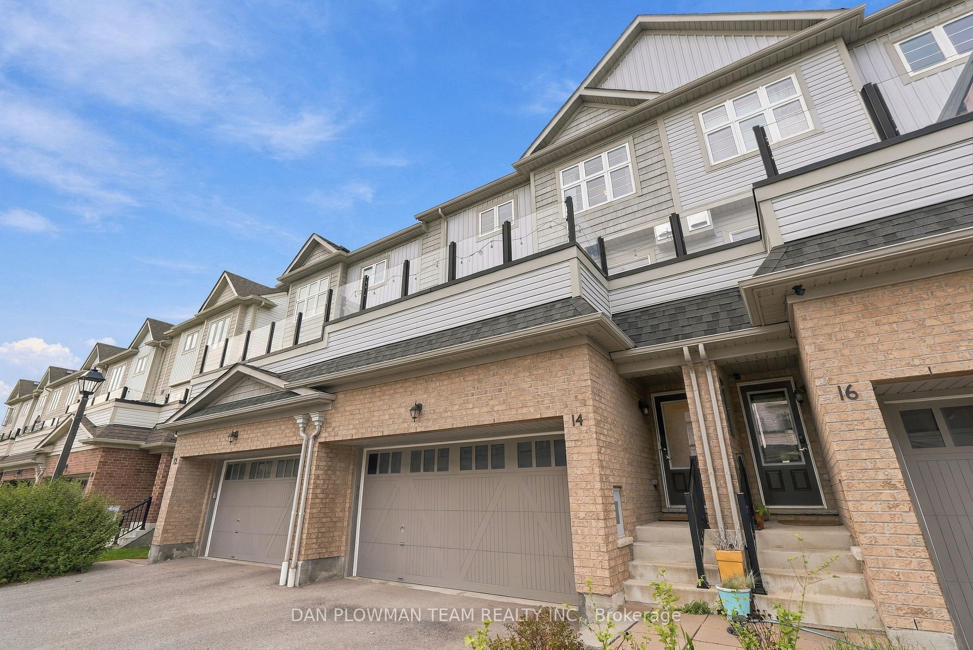 Photo 45 of 14 Cornerside Way, Whitby, Brooklin — HOMEH