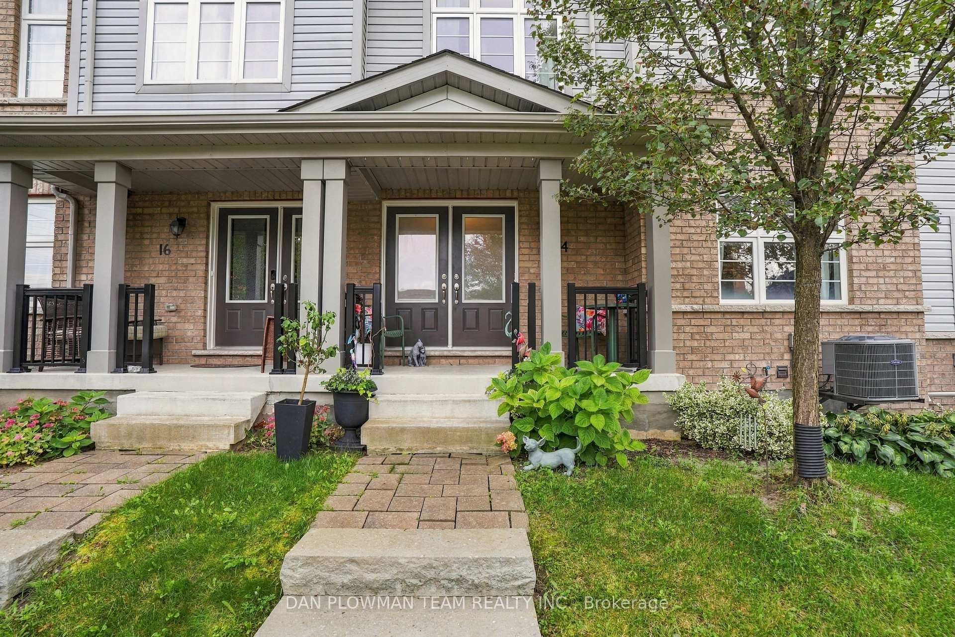 Photo 46 of 14 Cornerside Way, Whitby, Brooklin — HOMEH