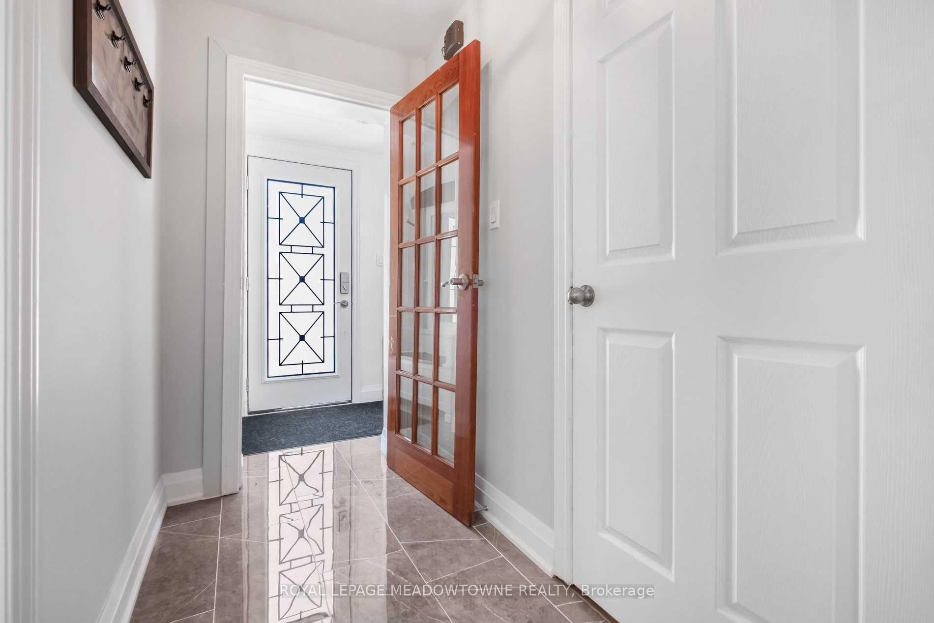 Photo 3 of 95 River Road, Brampton, Huttonville — HOMEH