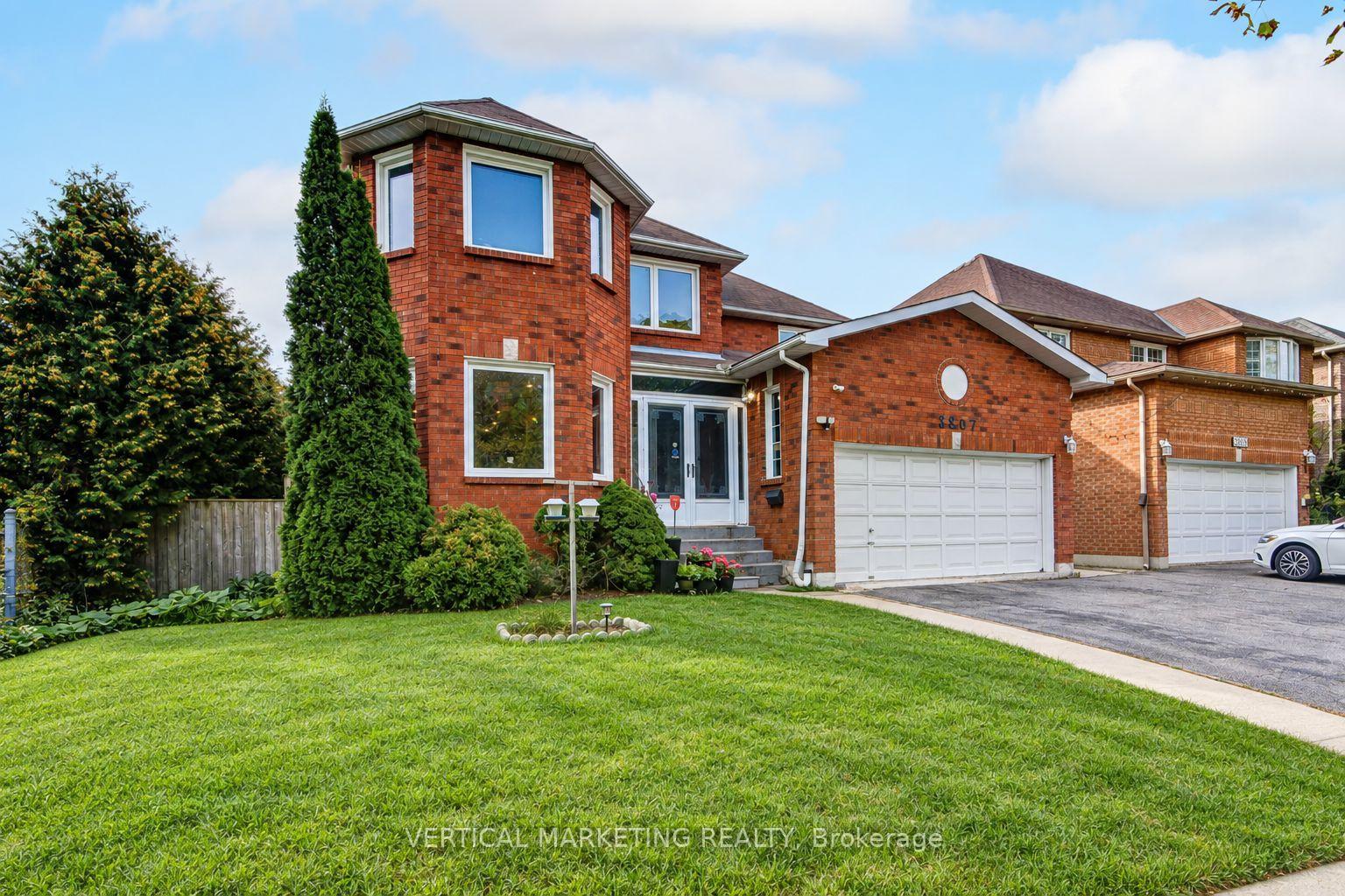 Photo 4 of 3807 Ellesmere Road, Scarborough, Highland Creek — HOMEH