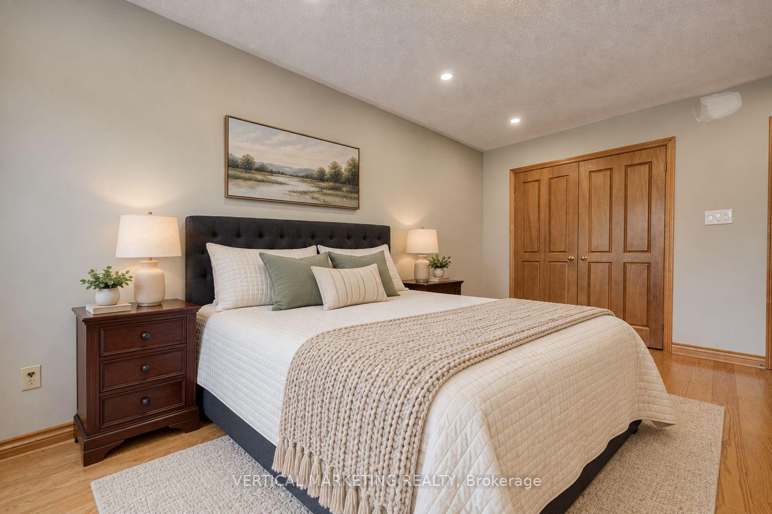 Photo 12 of 3807 Ellesmere Road, Scarborough, Highland Creek — HOMEH