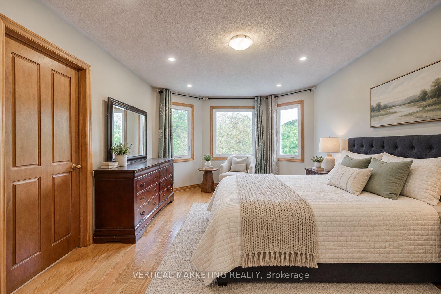 Photo 13 of 3807 Ellesmere Road, Scarborough, Highland Creek — HOMEH