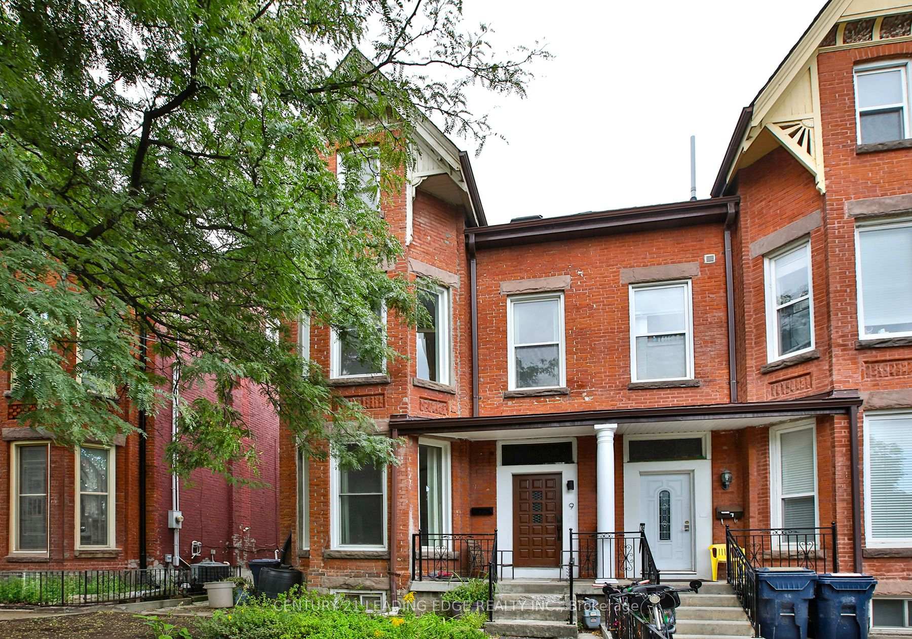 Photo 45 of 9 Borden Street, Toronto, University — HOMEH