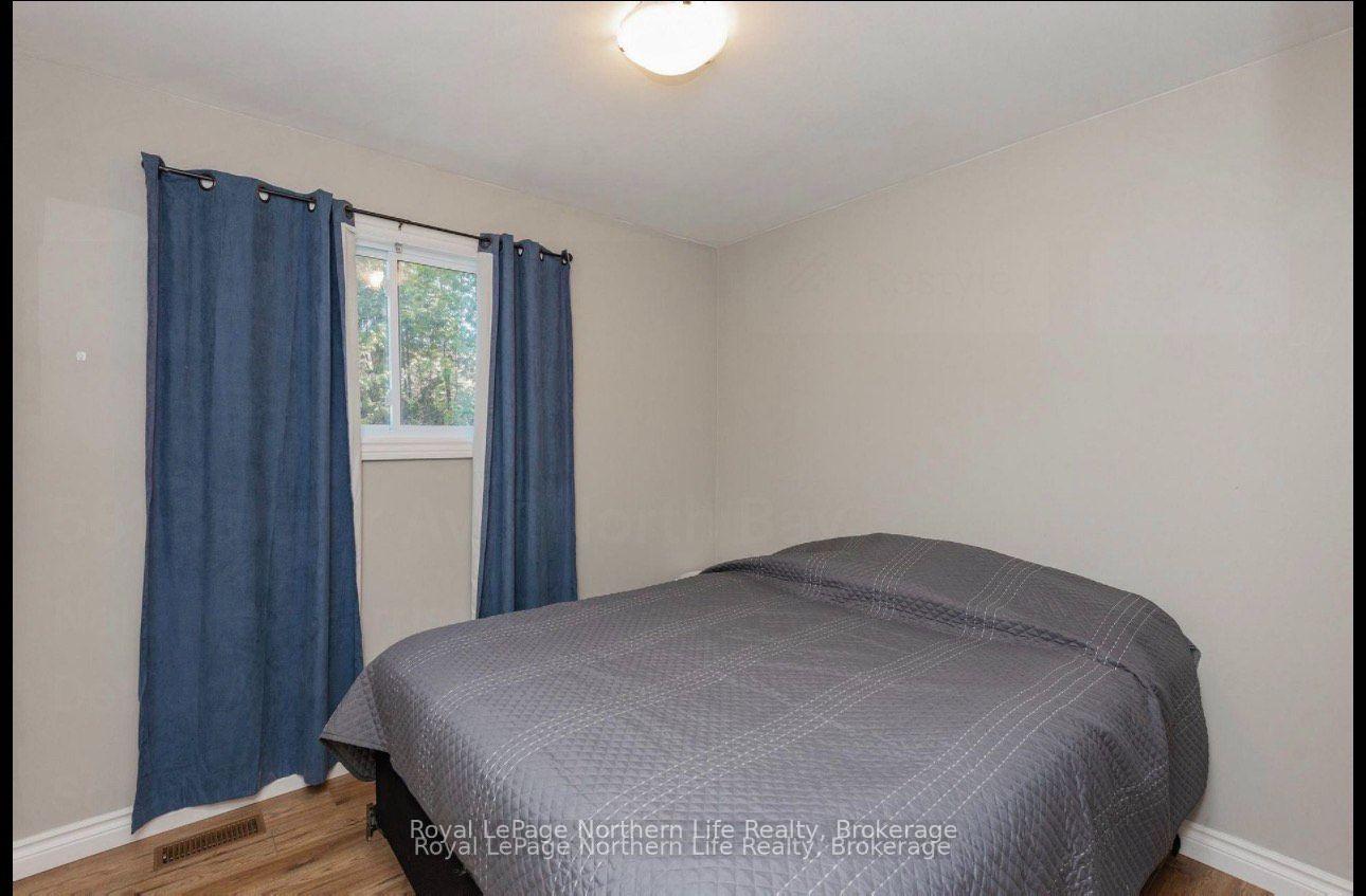 Photo 10 of 581A Banner Avenue, North Bay, Ferris — HOMEH