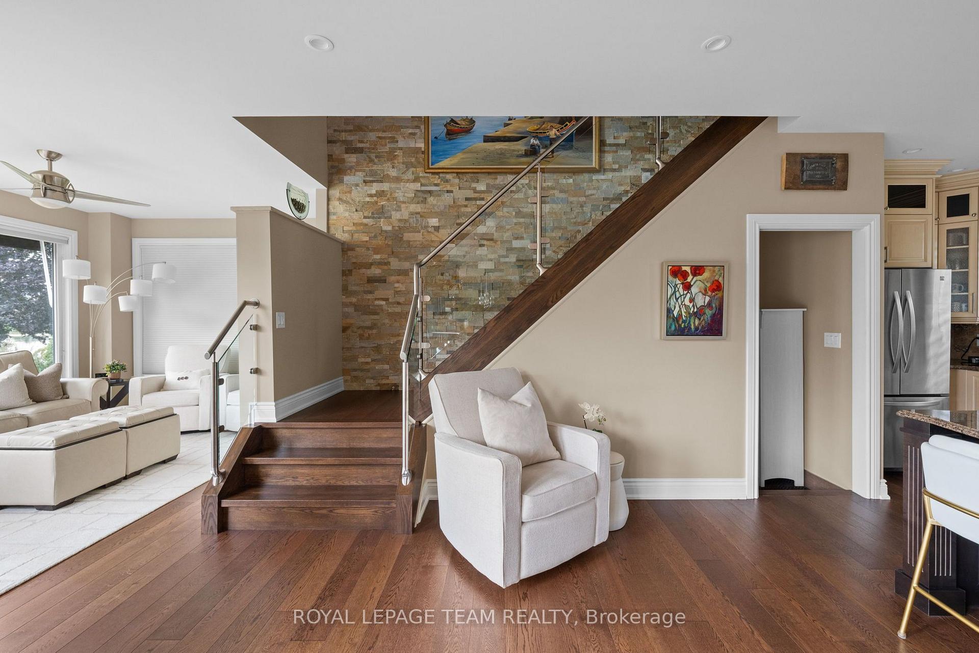 Photo 20 of 6599 Marina Drive, Ottawa, Manotick South to Roger Stevens — HOMEH
