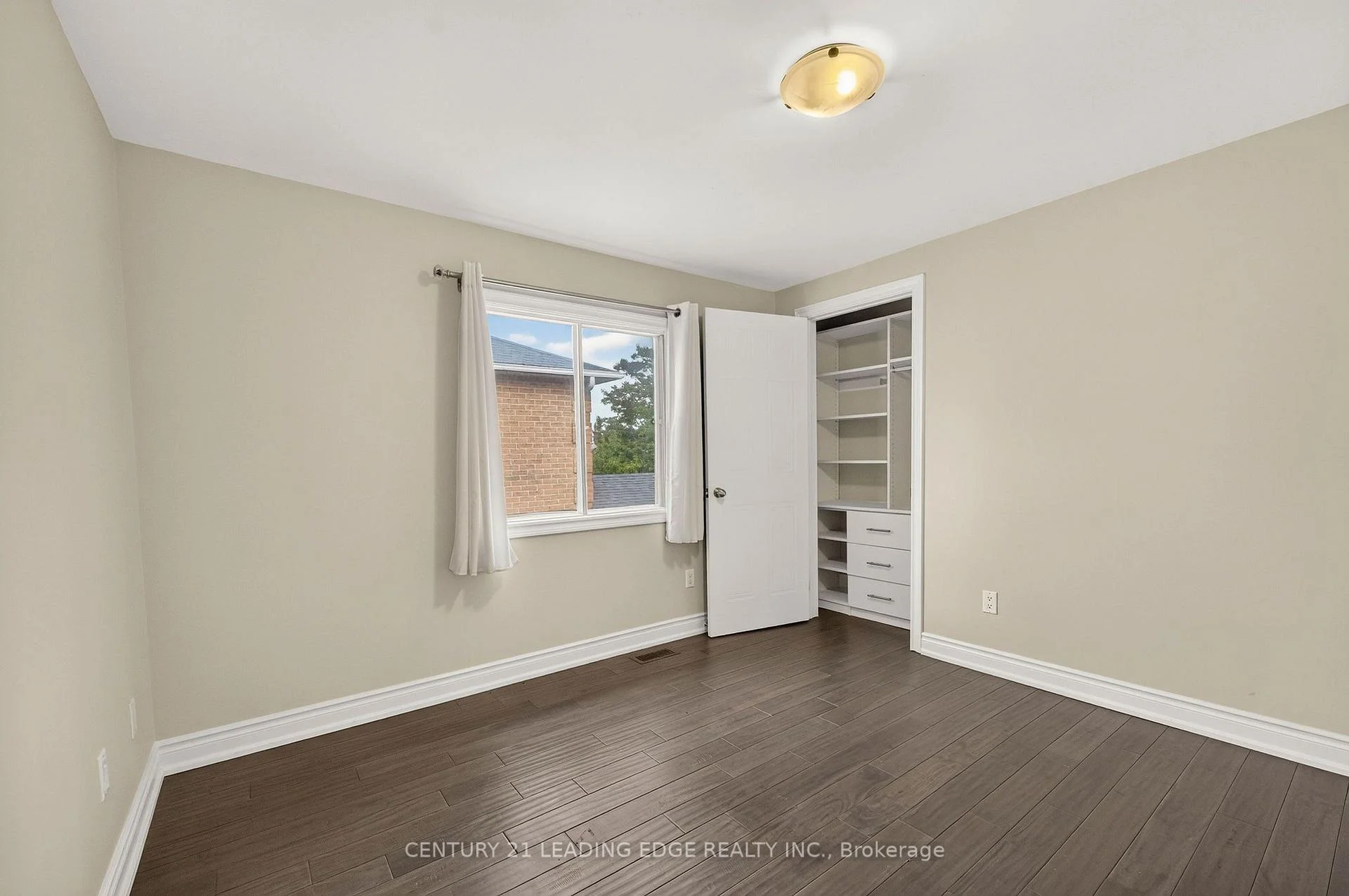 Photo 34 of 922 Snowbird Street, Oshawa, Northglen — HOMEH