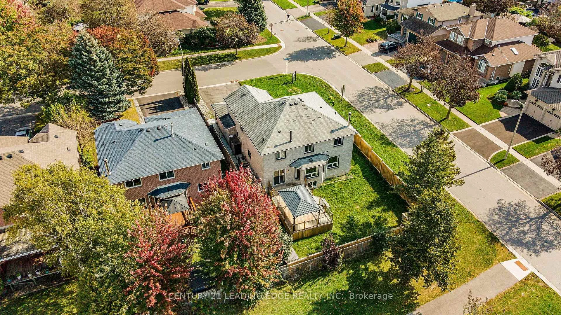 Photo 53 of 922 Snowbird Street, Oshawa, Northglen — HOMEH