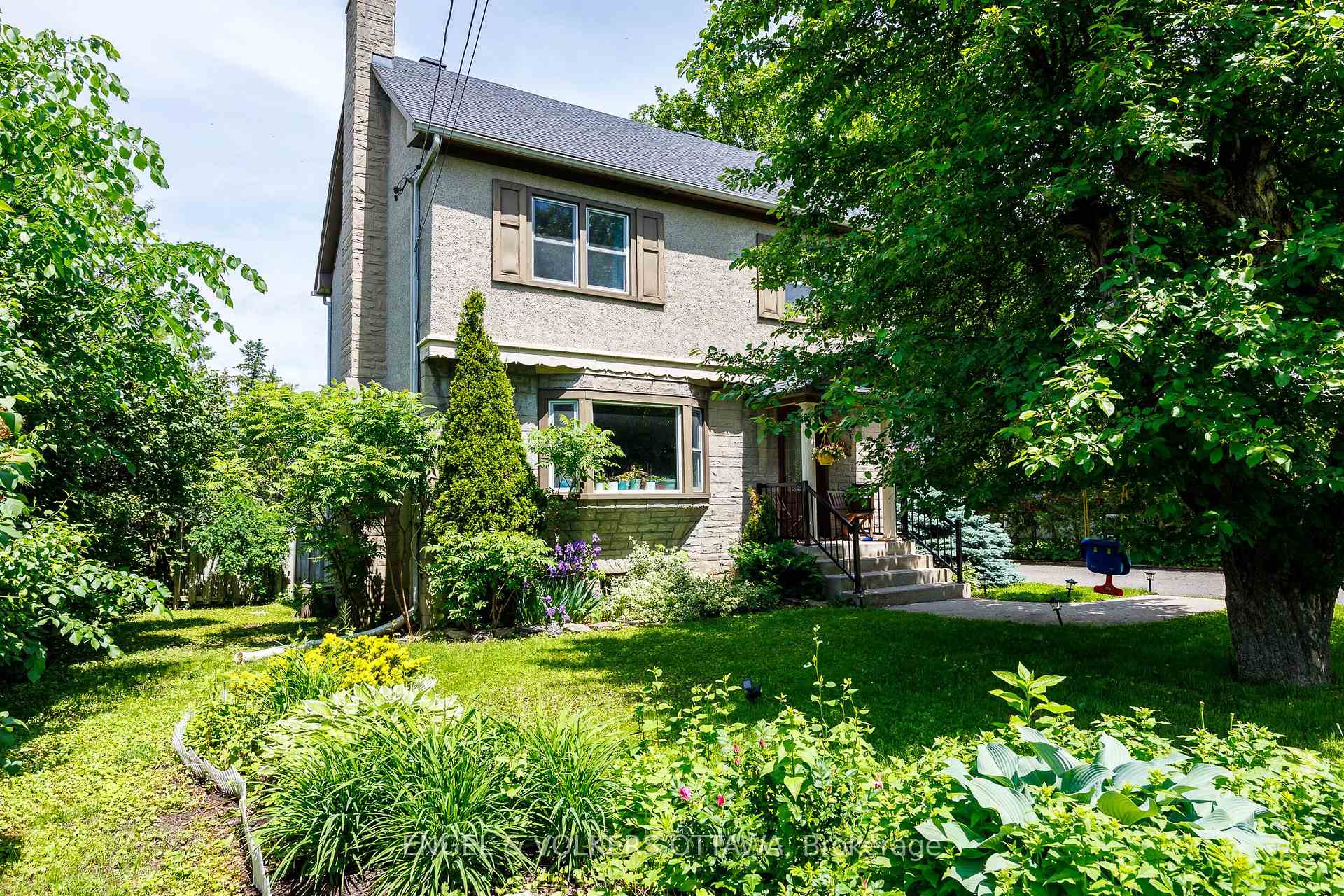 Photo 1 of 225 Pleasant Park Road, Ottawa, Faircrest Heights — HOMEH