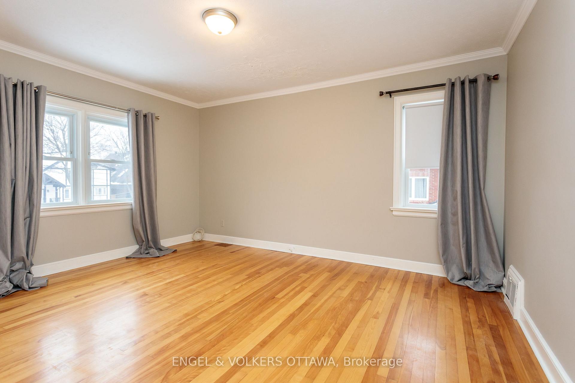 Photo 30 of 225 Pleasant Park Road, Ottawa, Faircrest Heights — HOMEH