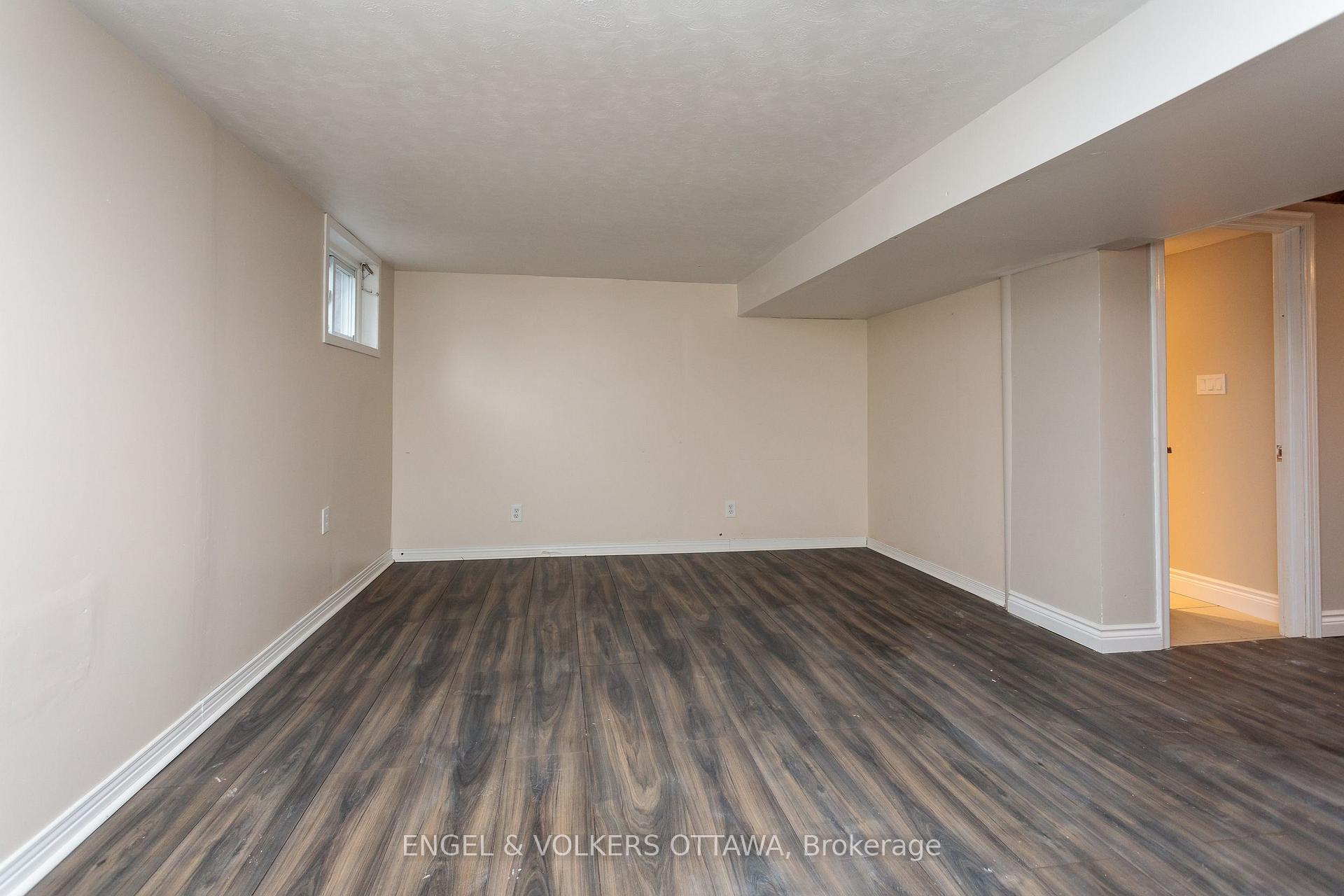 Photo 37 of 225 Pleasant Park Road, Ottawa, Faircrest Heights — HOMEH