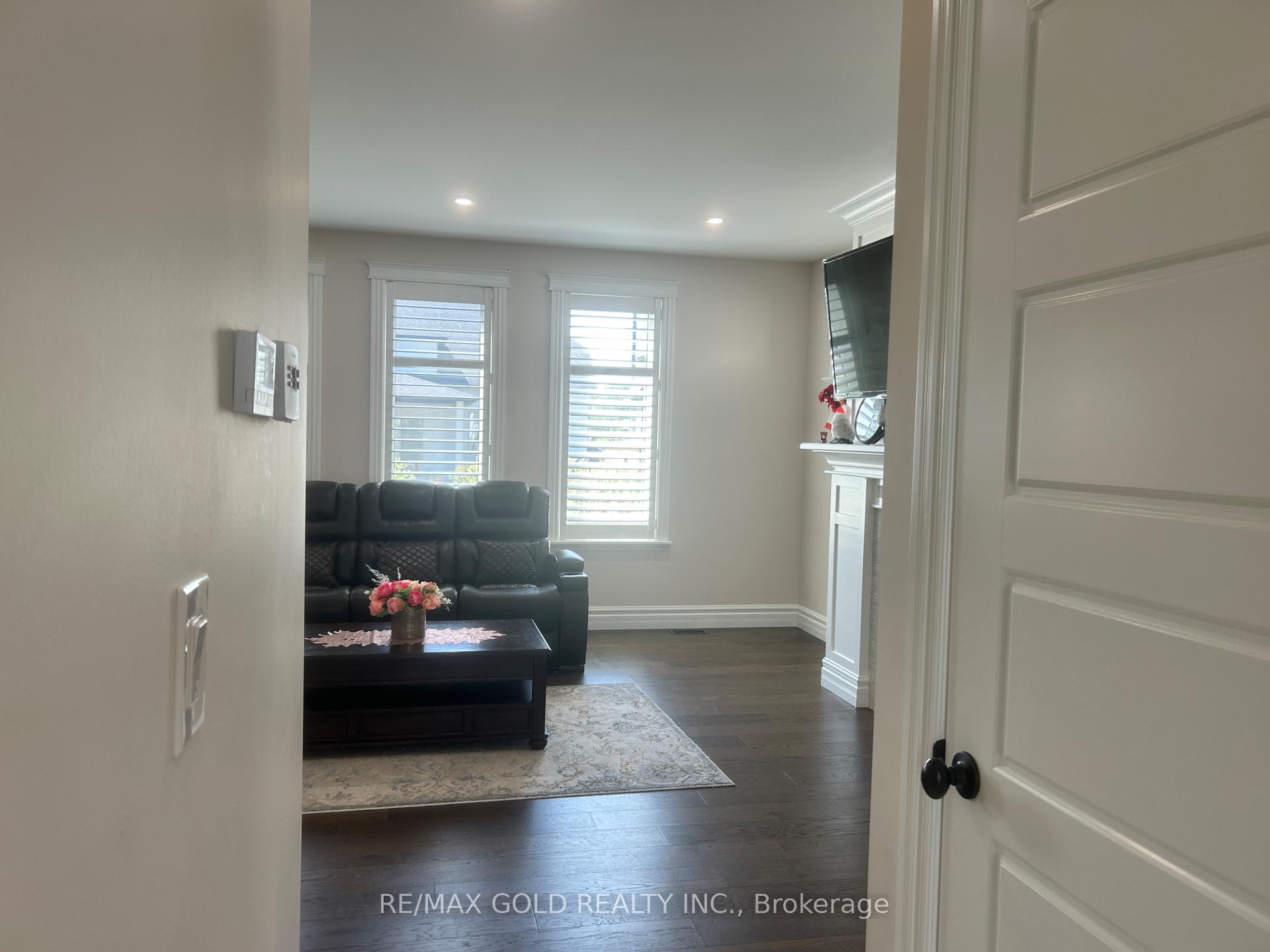 Photo 5 of 1643 Virtue Lane, Windsor — HOMEH