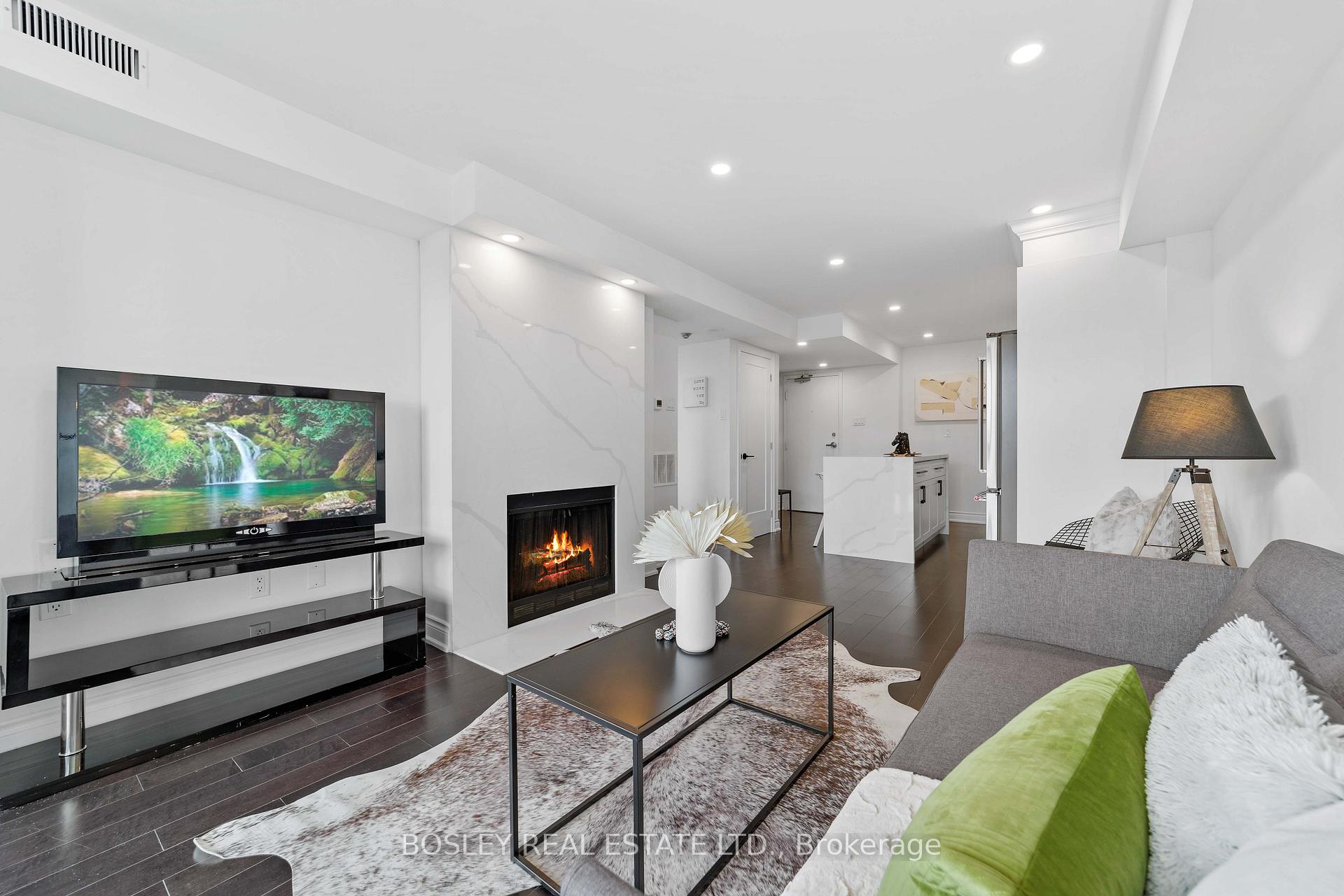 Photo 5 of Unit PH02, 705 King Street, Toronto, Niagara — HOMEH