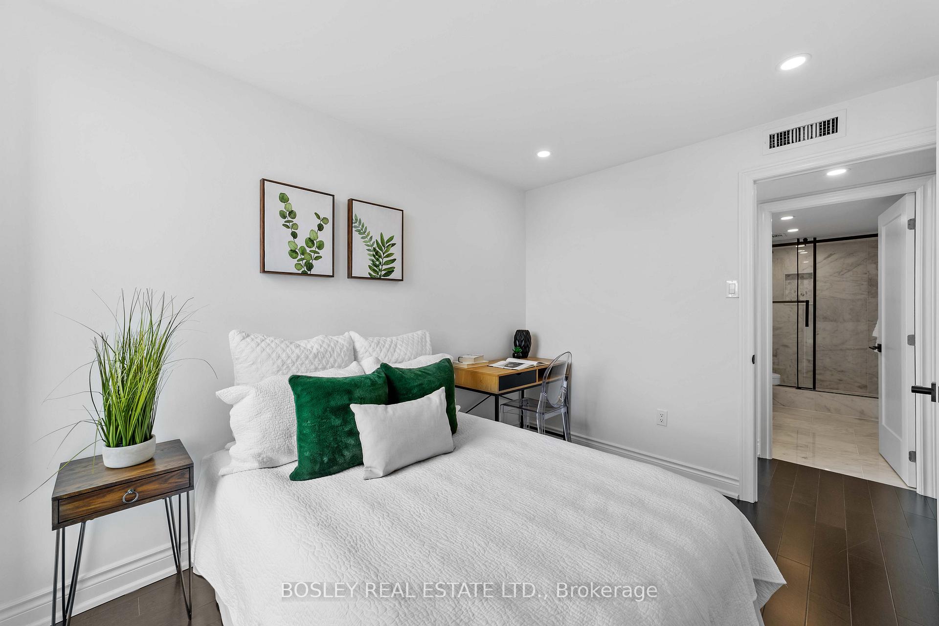 Photo 18 of Unit PH02, 705 King Street, Toronto, Niagara — HOMEH