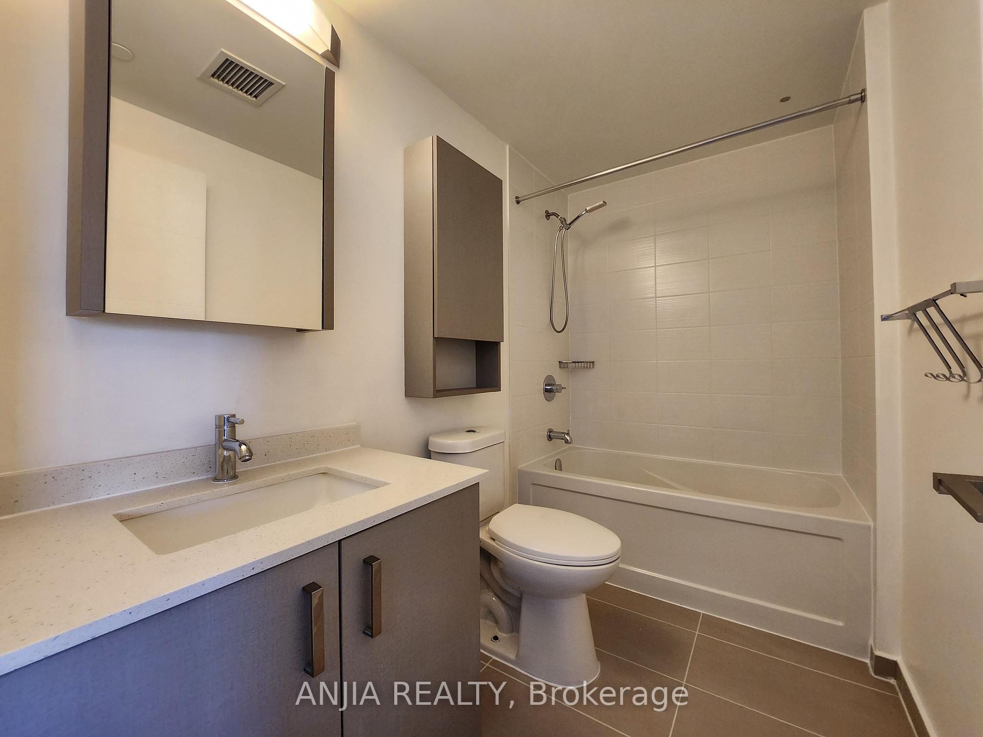 Photo 31 of Unit 901, 18 Uptown Drive, Markham, Unionville — HOMEH