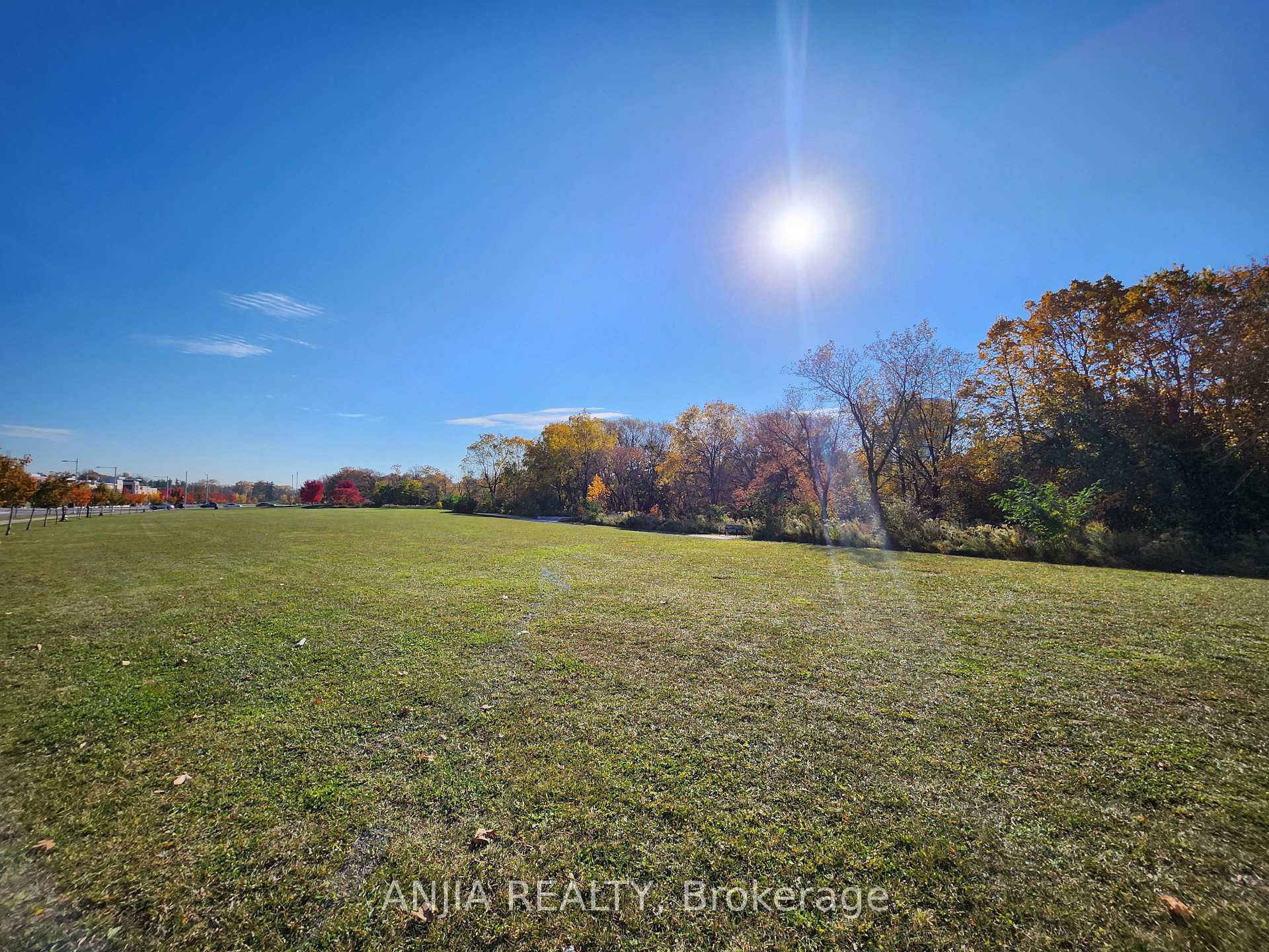 Photo 36 of Unit 901, 18 Uptown Drive, Markham, Unionville — HOMEH