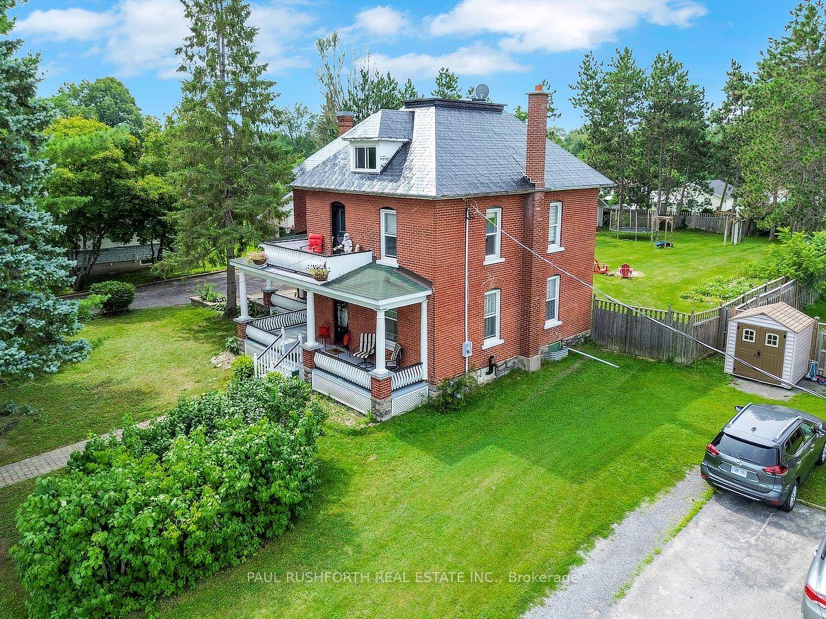 Photo 5 of 100 Poole Street, McNab/Braeside, Mcnab/Braeside Twps — HOMEH