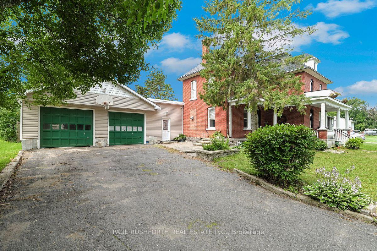 Photo 7 of 100 Poole Street, McNab/Braeside, Mcnab/Braeside Twps — HOMEH