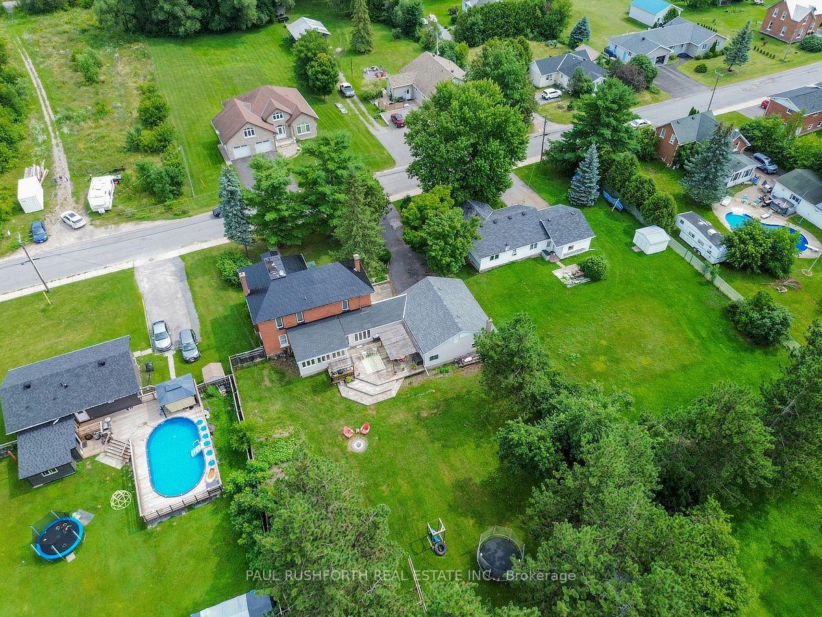 Photo 44 of 100 Poole Street, McNab/Braeside, Mcnab/Braeside Twps — HOMEH