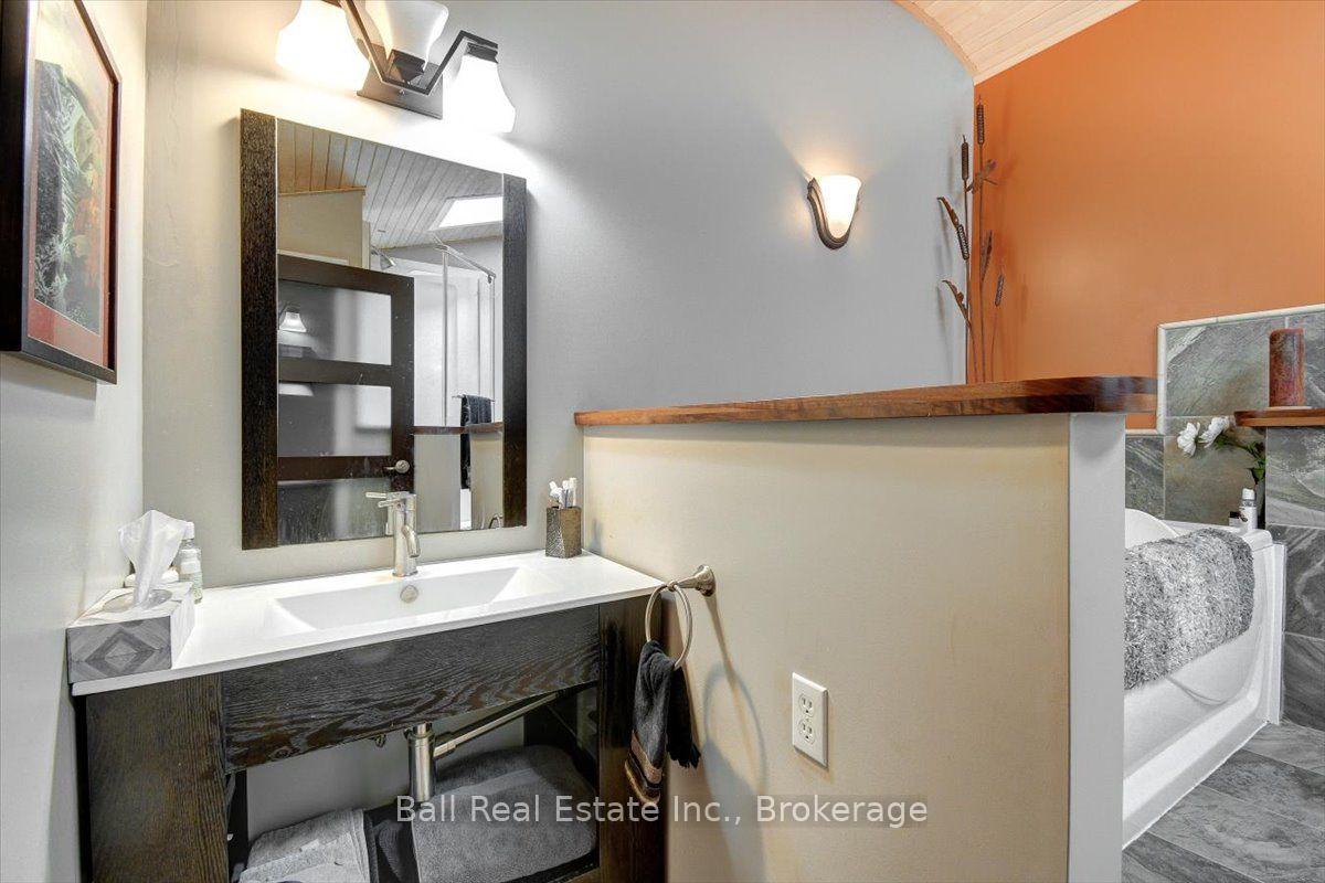 Photo 38 of 21 Lucerne Lake Drive, Faraday — HOMEH