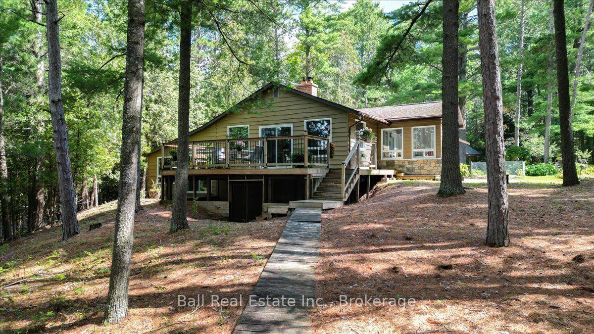 Photo 3 of 21 Lucerne Lake Drive, Faraday — HOMEH